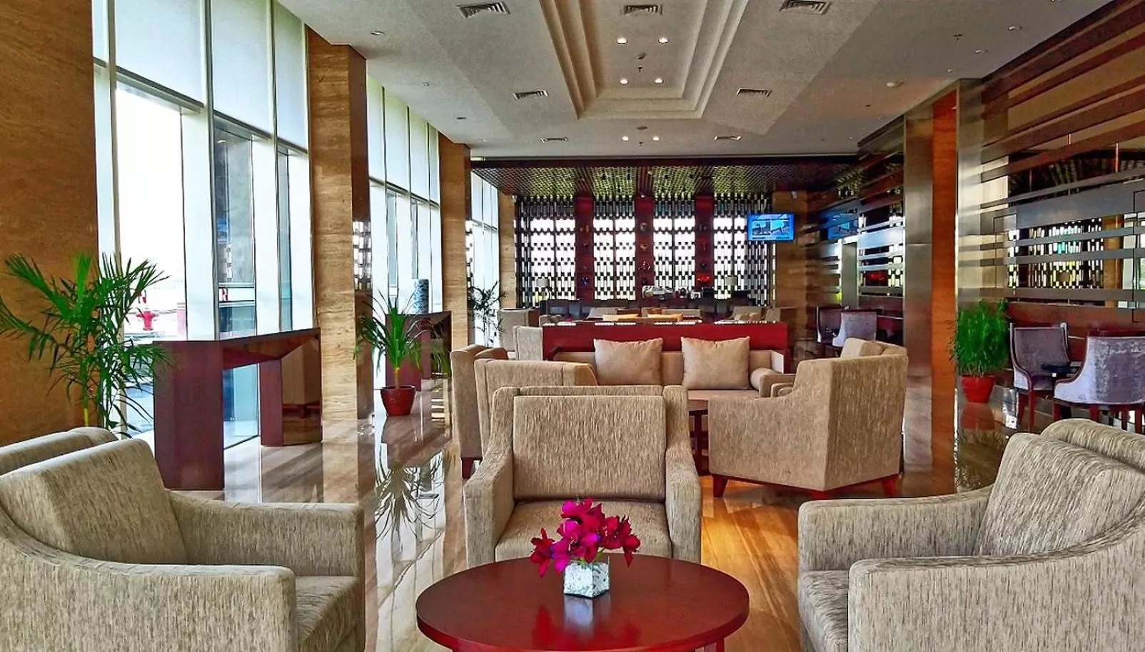 Lobby or reception in Swiss-Belhotel Serpong