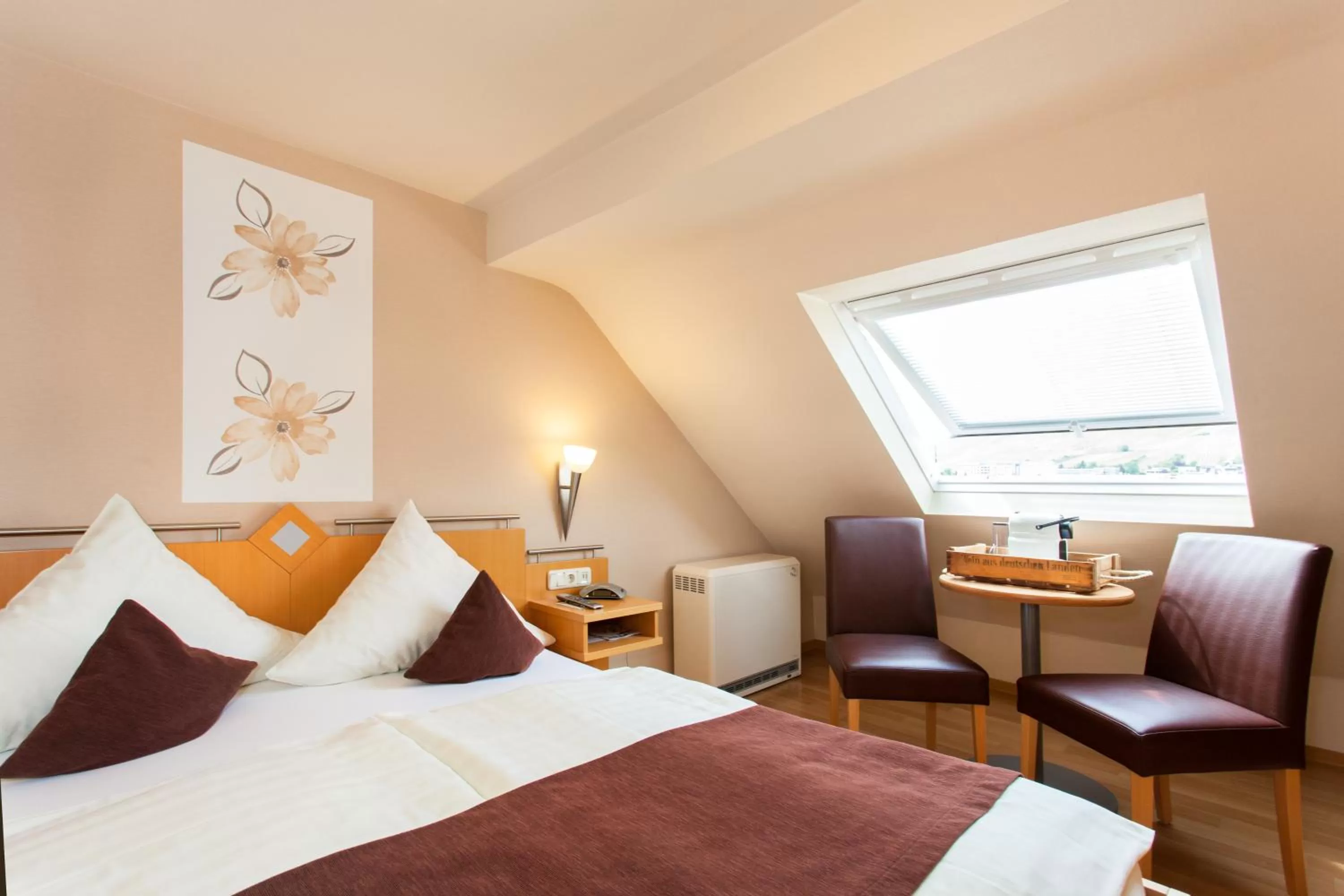 Decorative detail, Bed in Moselhaus Weiskopf