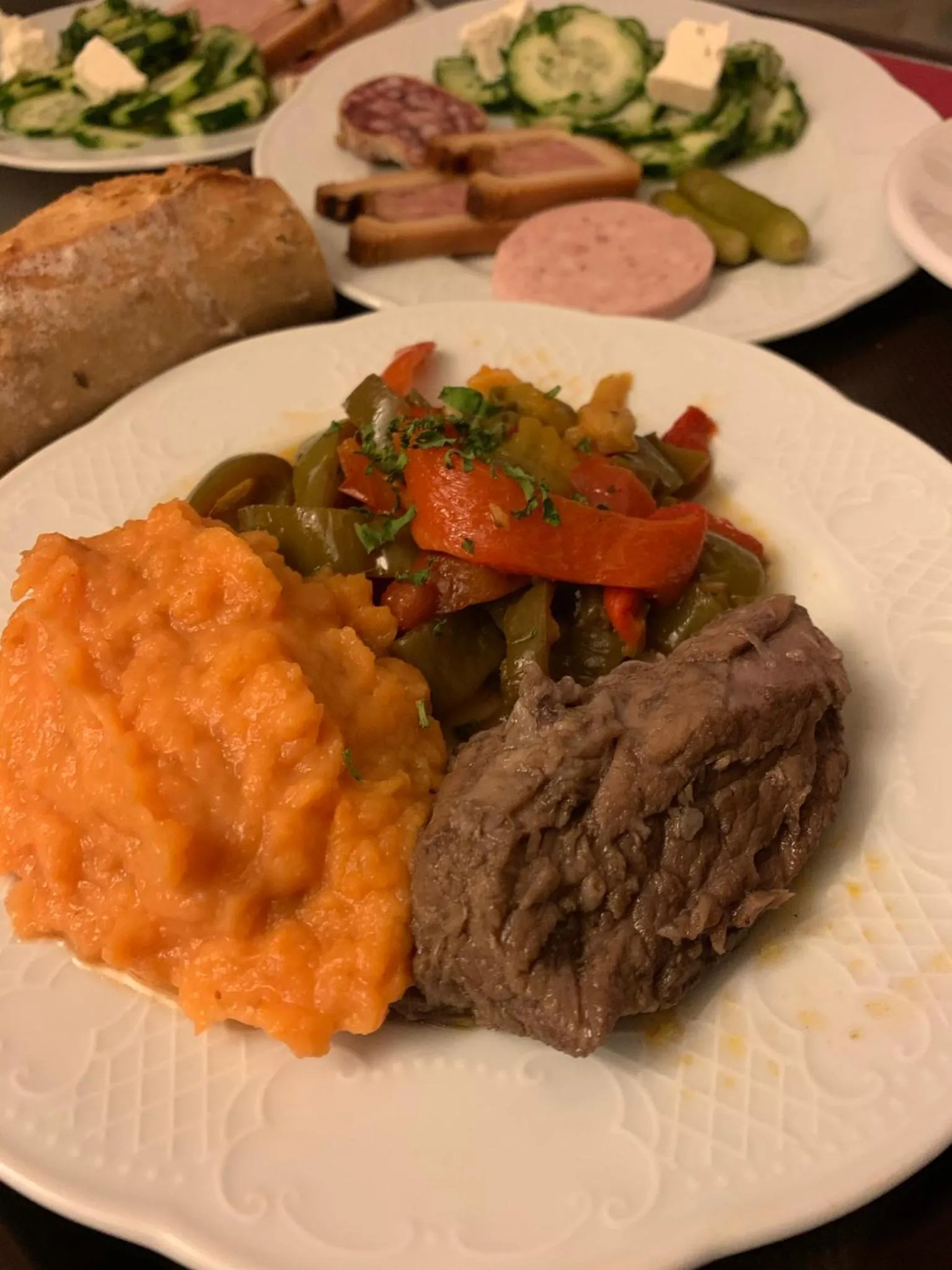 Restaurant/places to eat, Food in Comfort Hotel Orleans Sud