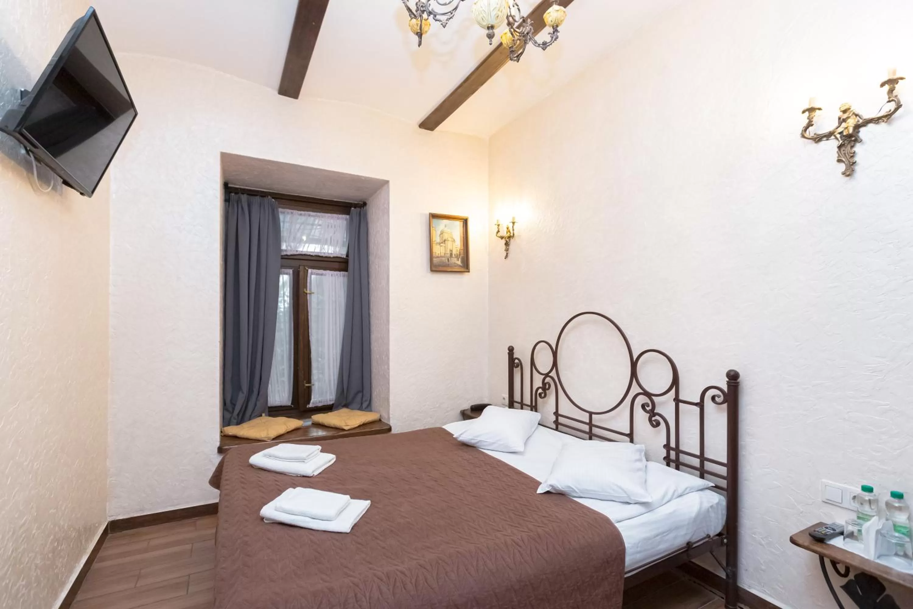 Bed in Staryi Krakiv