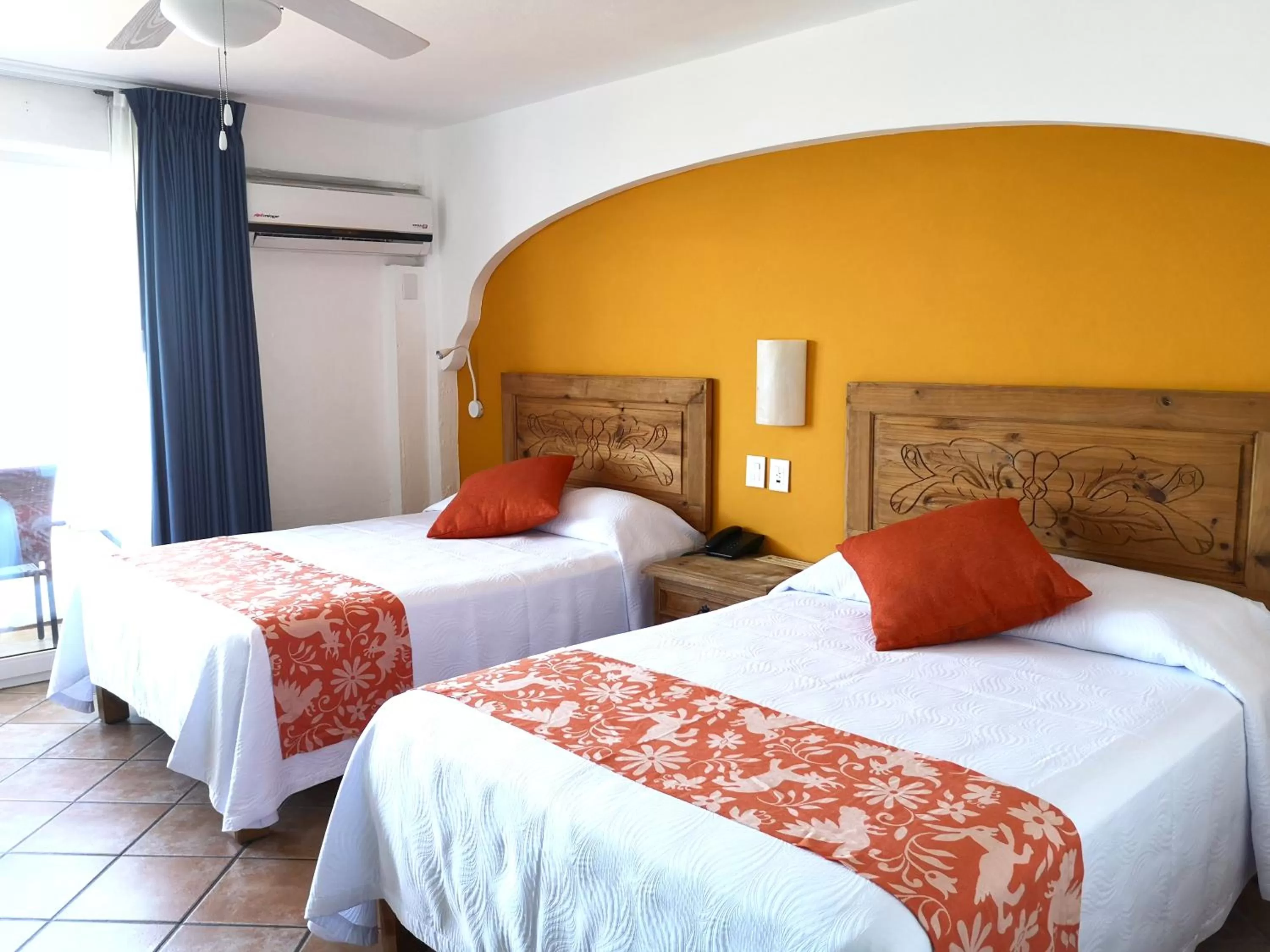 Bed in Hotel El Pescador