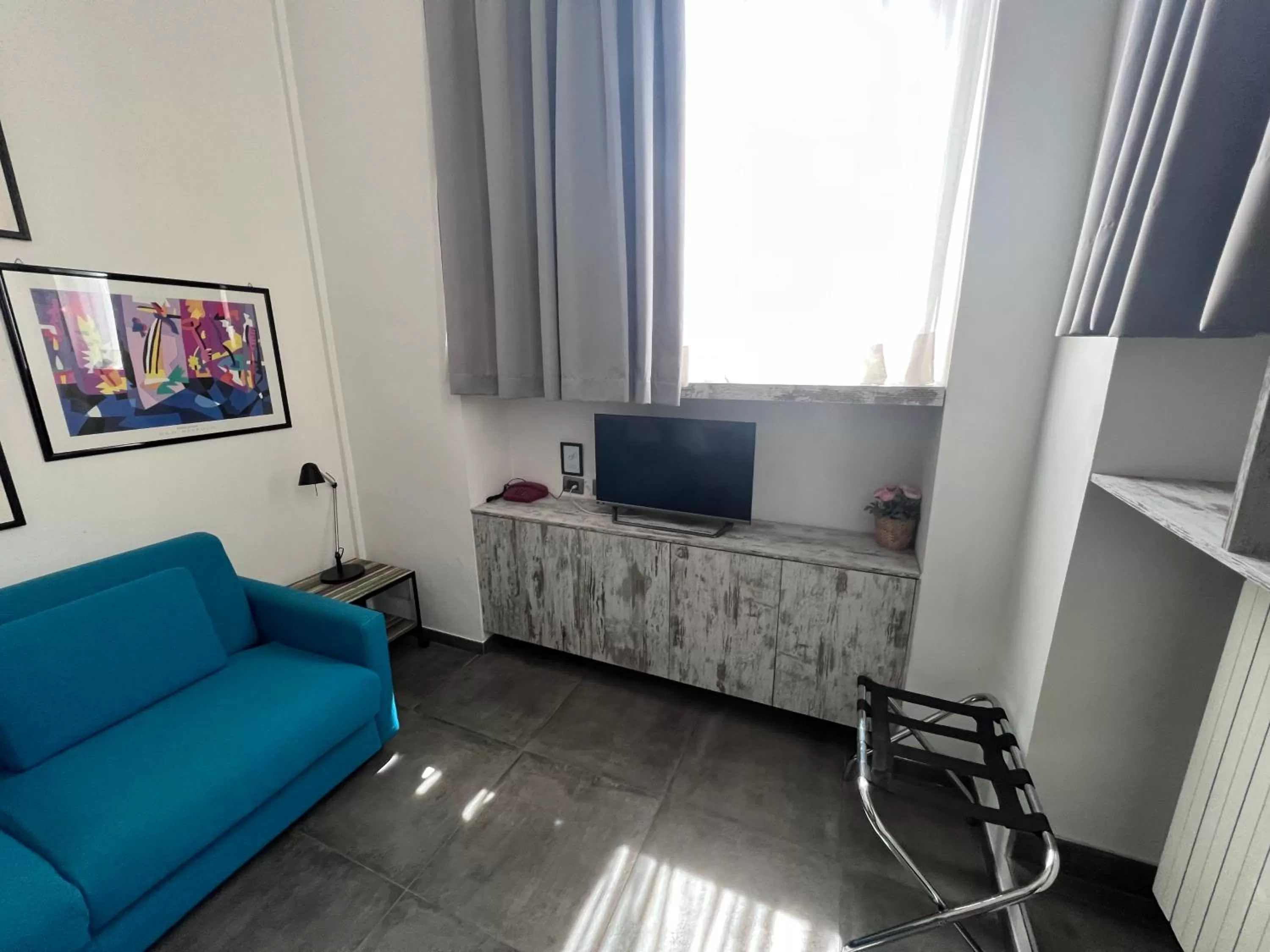 TV and multimedia in Residence Star