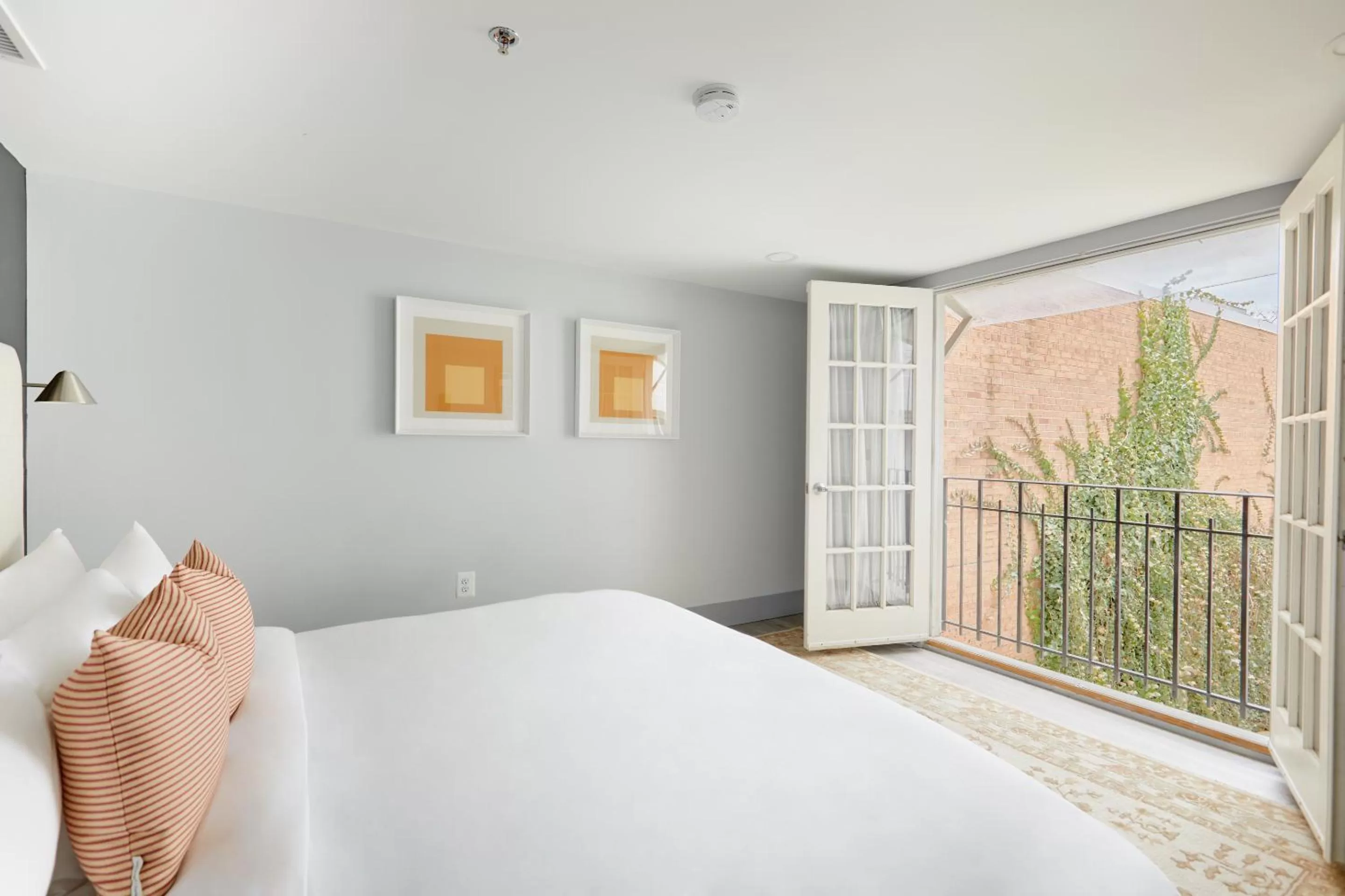 Superior Studio in Sonder The Grace