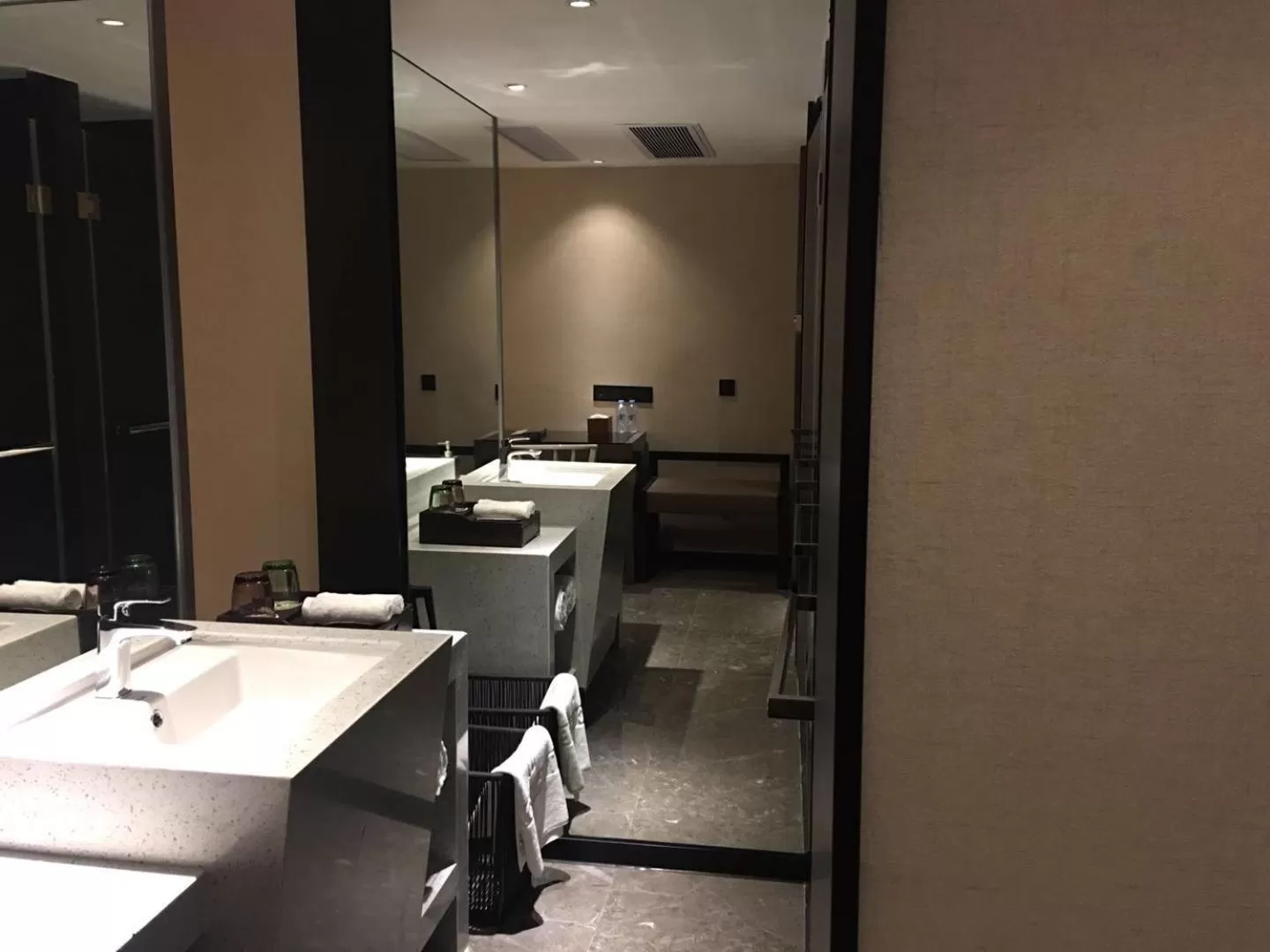 Bathroom in Paco Hotel Dongpu Guanghzou -Free Shuttle Bus for Canton Fair