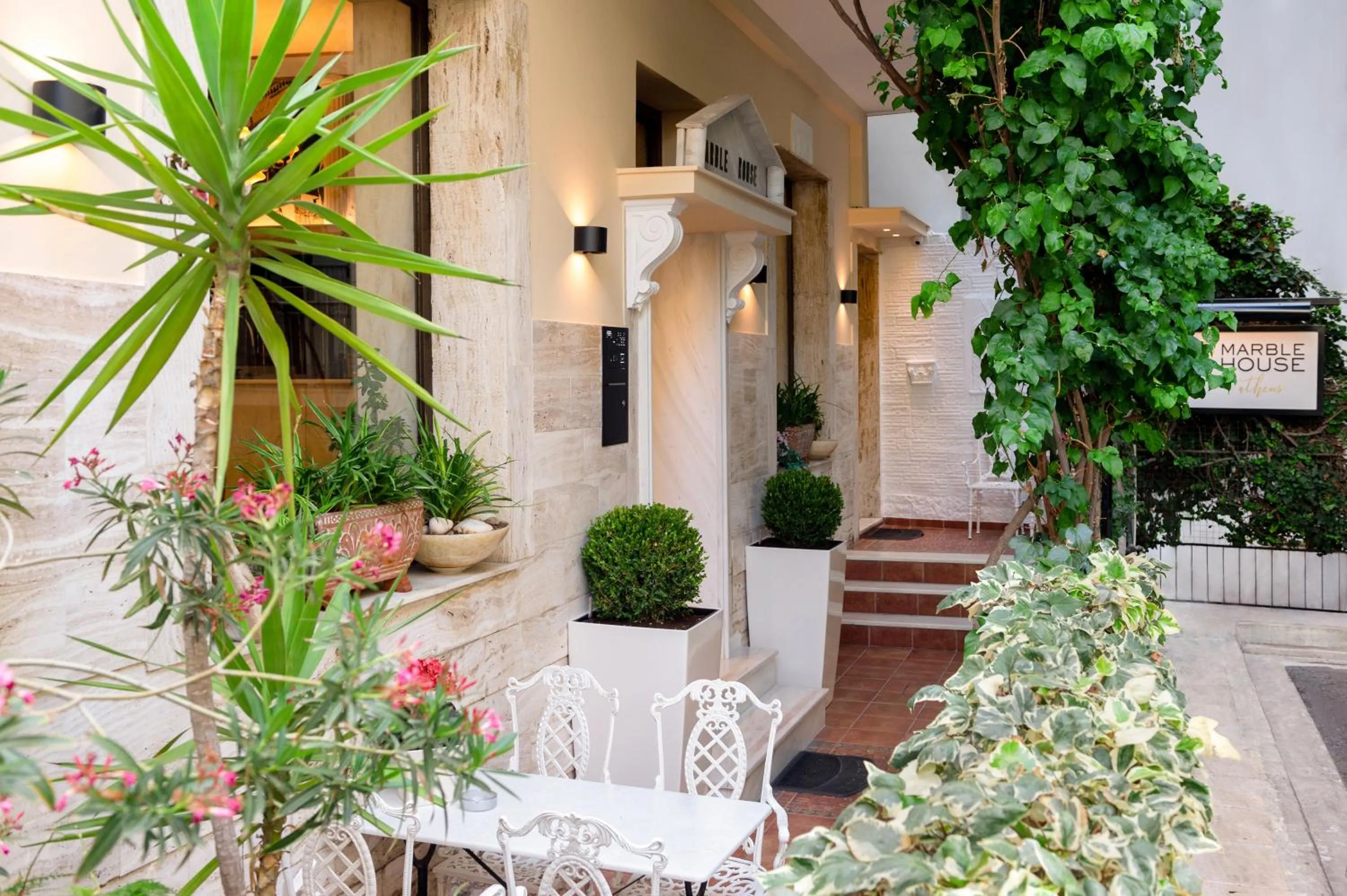 Property building in Marble House