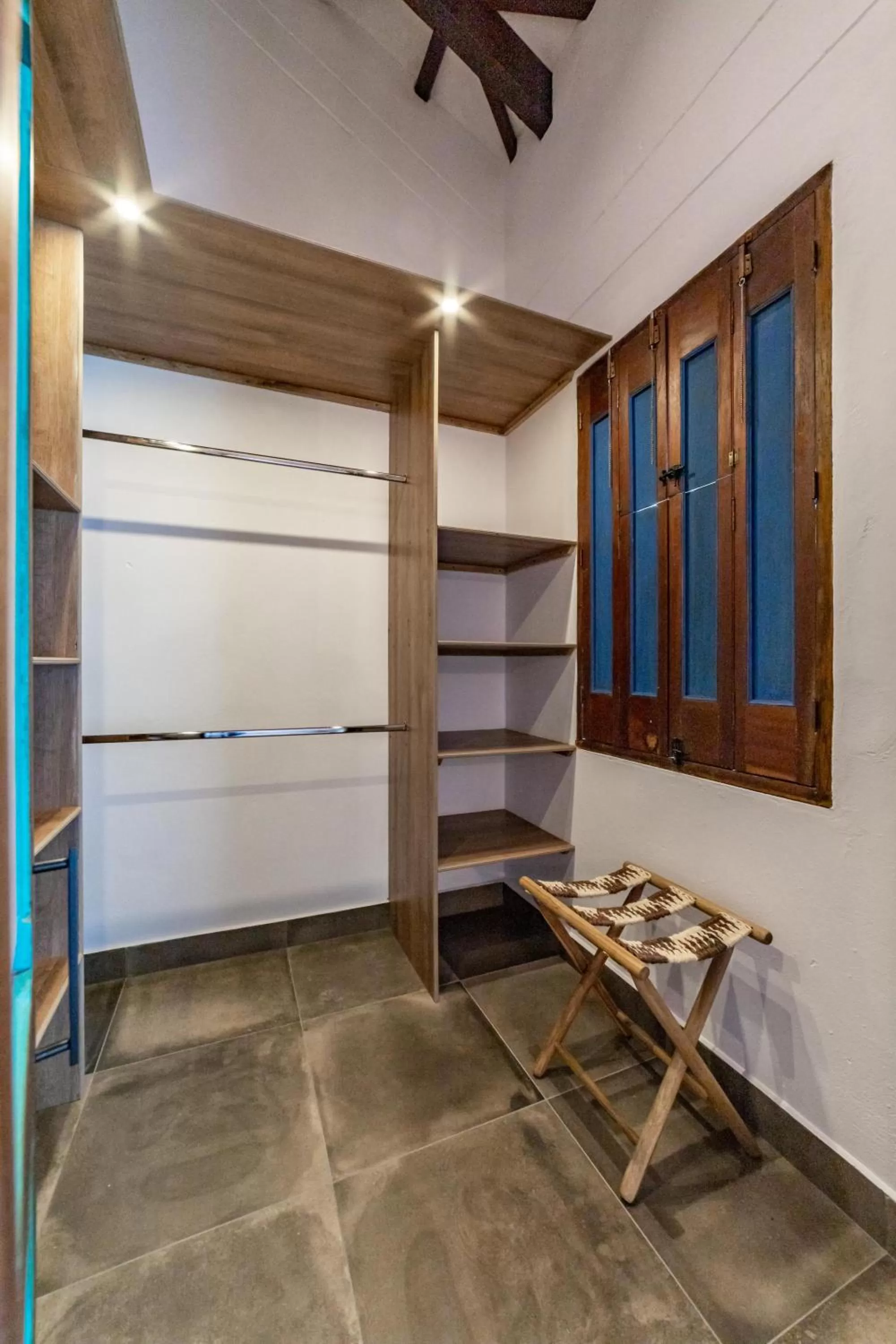 safe in Casa Jacaranda Hotel Boutique