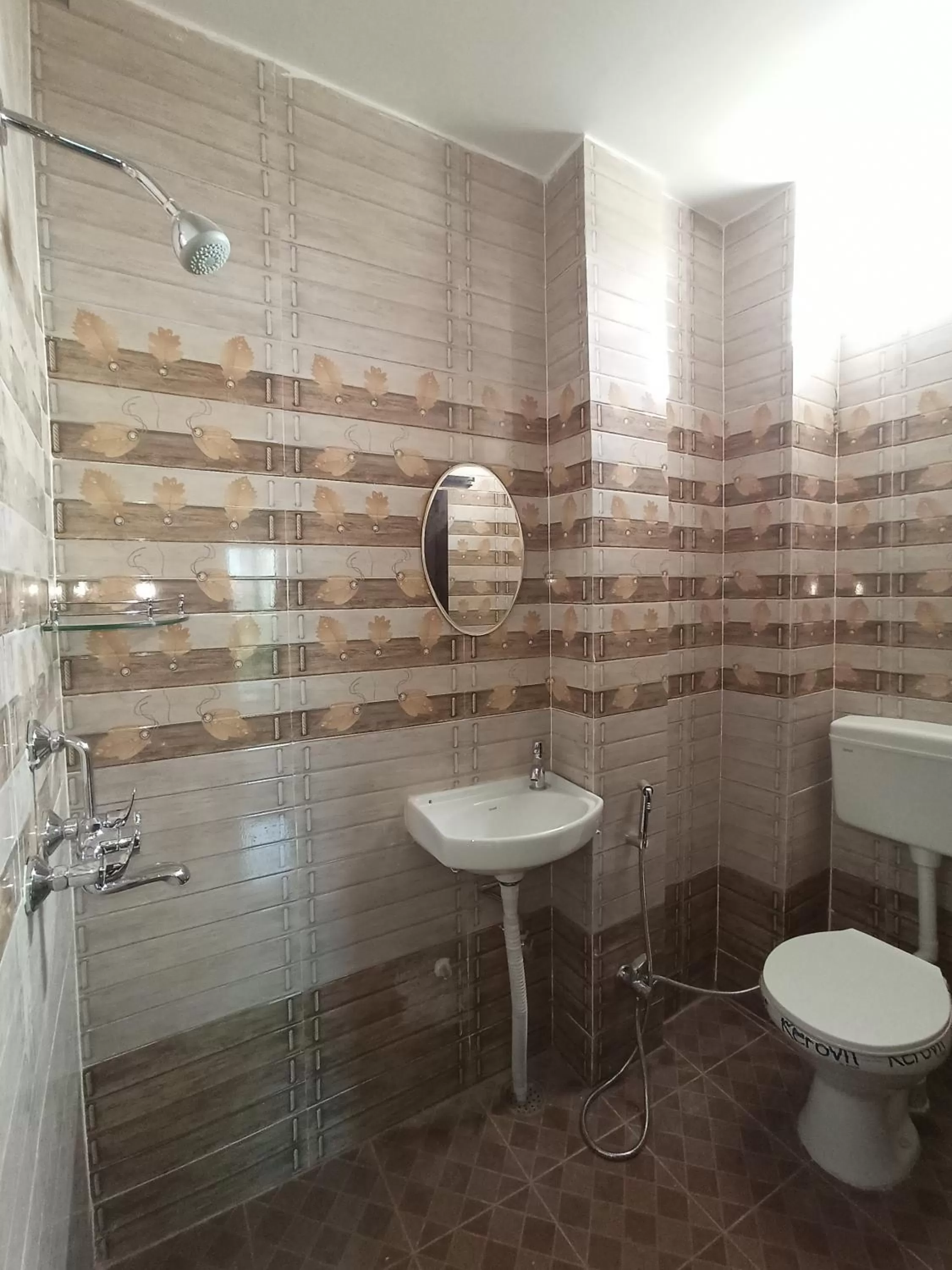 Bathroom in Saraswati Palace