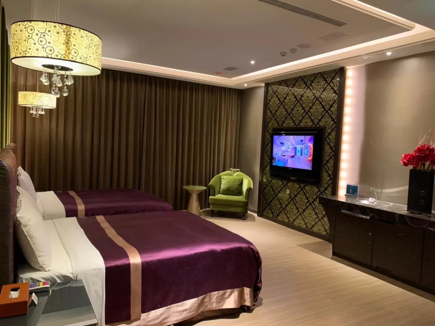 Bed in Han Guan Motel