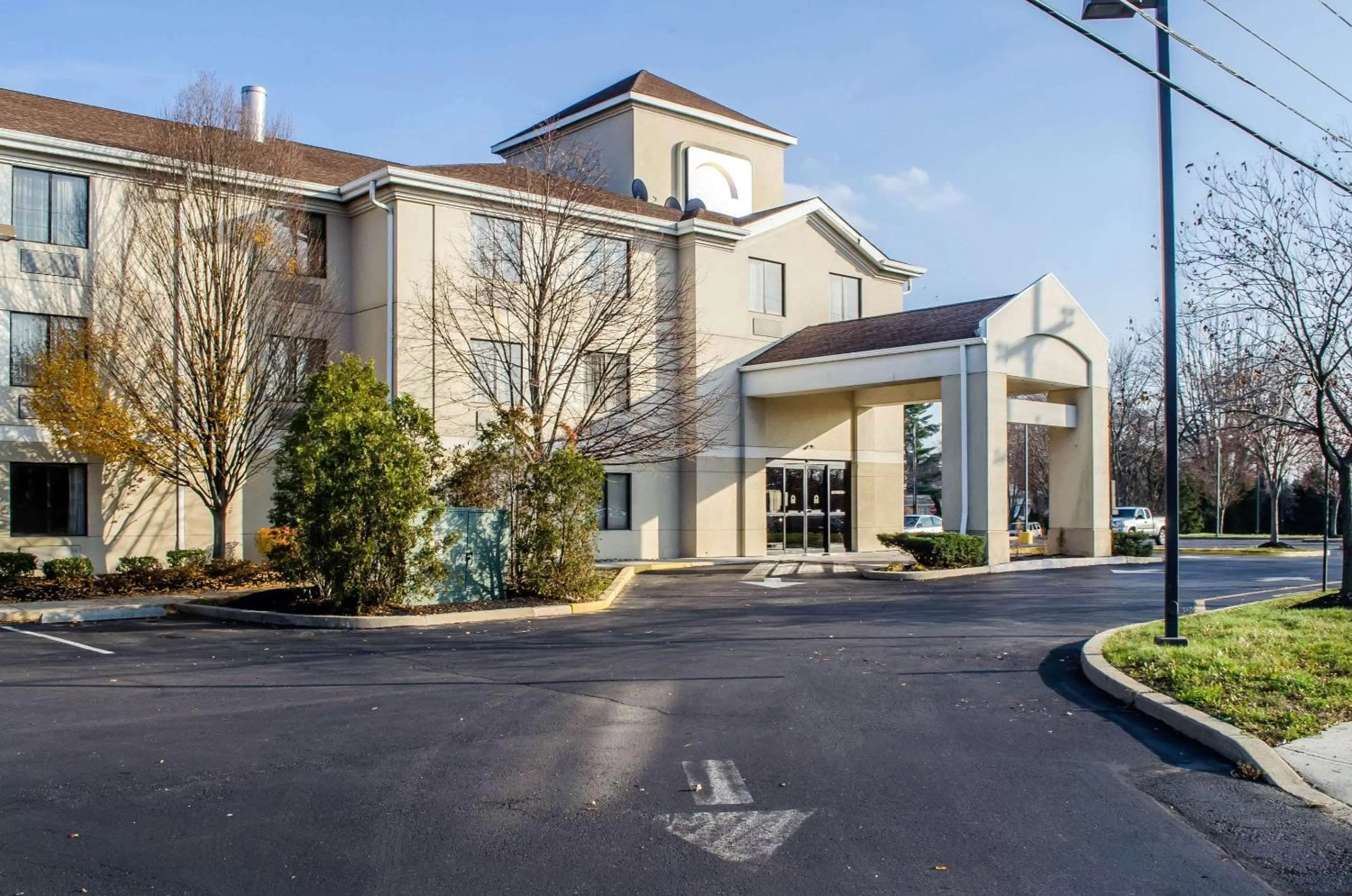 Property building in Sleep Inn & Suites Bensalem