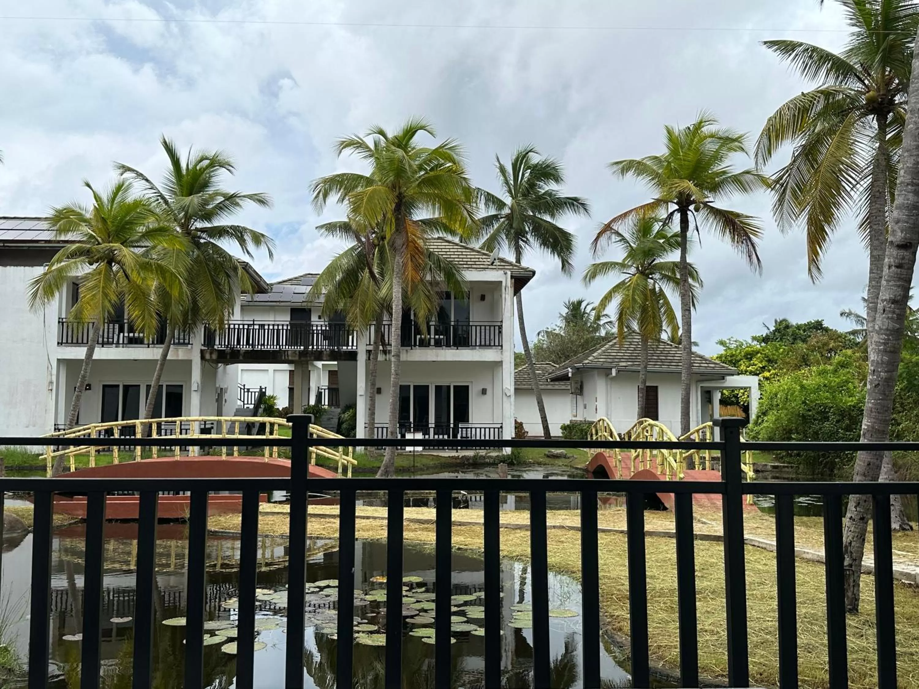 Property building in Amaluna Resorts