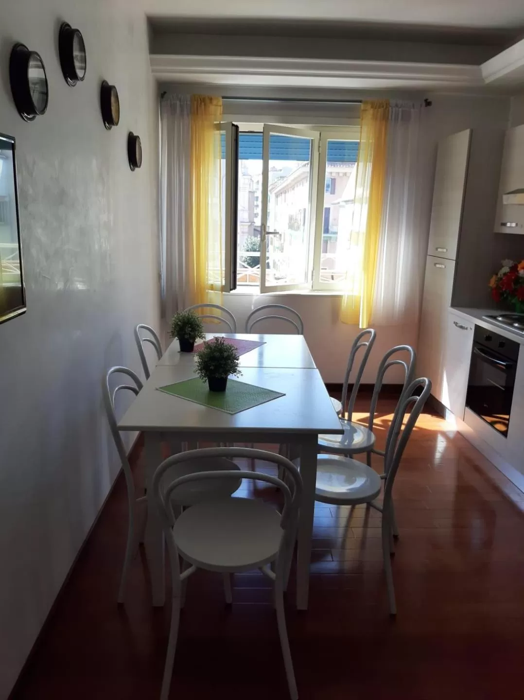 Kitchen or kitchenette in Di Fronte alla Cupola