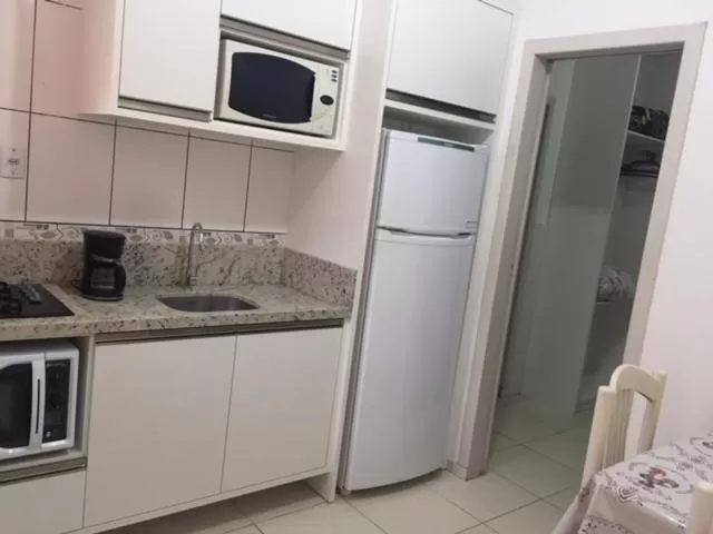 Kitchen/Kitchenette in Pousada Almeida