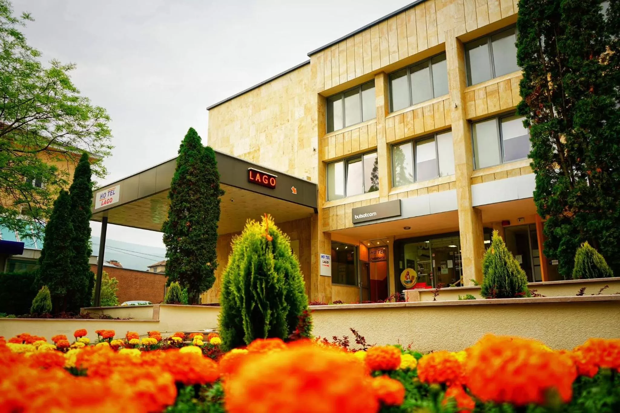 Property building in Hotel Lago Peshtera