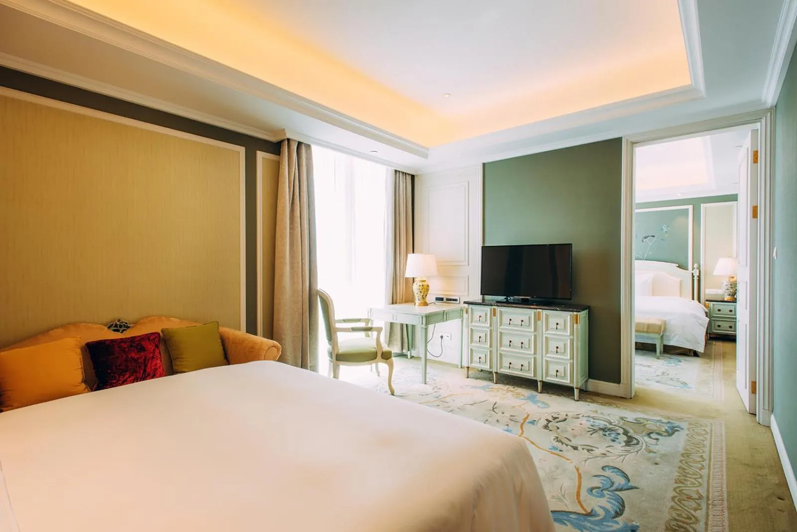 Photo of the whole room in Orient-Anyi international Hotel