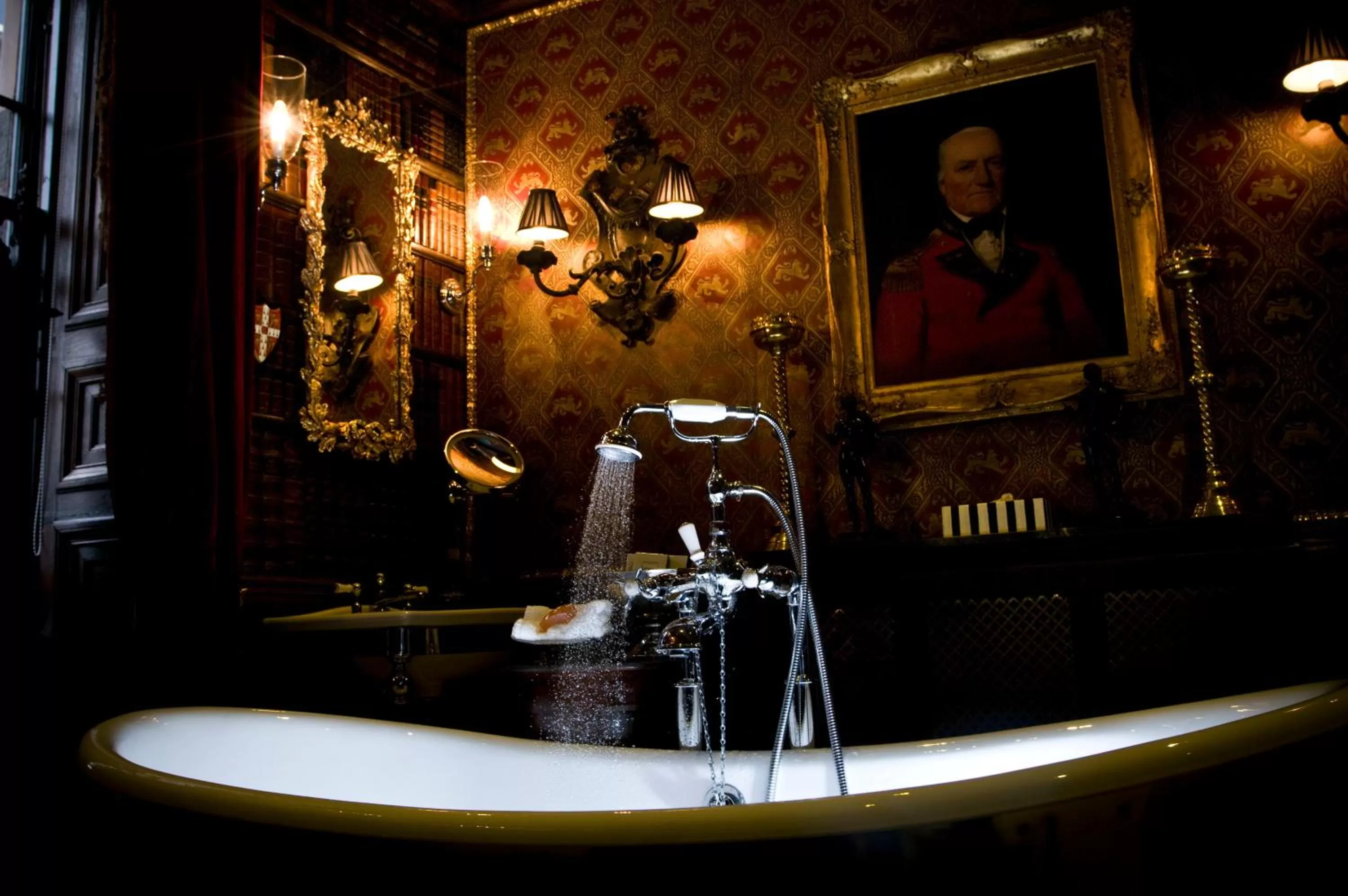 Bathroom in The Witchery by the Castle