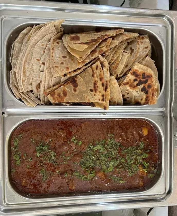 Restaurant/places to eat in Tengri Hotel