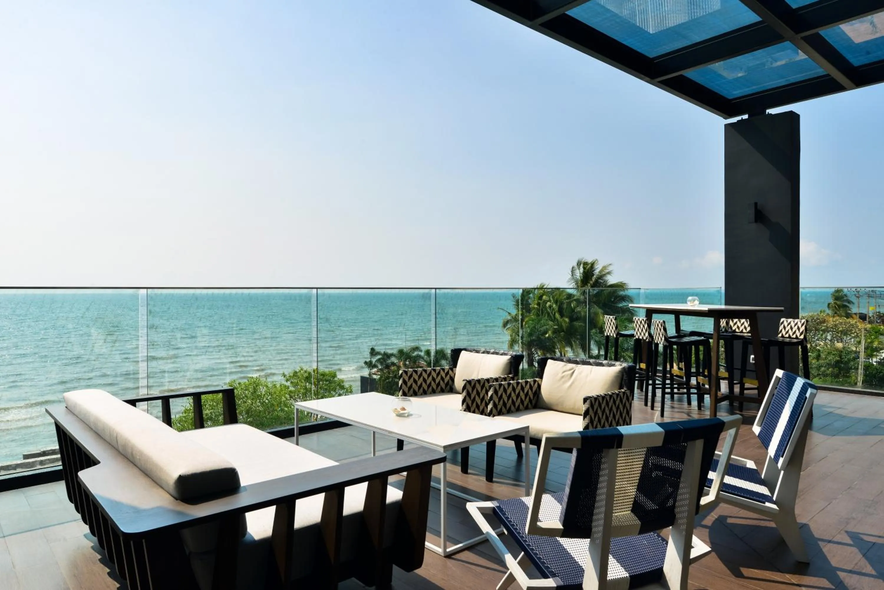 Restaurant/places to eat in Veranda Resort Pattaya - MGallery Collection, Accor Hotel
