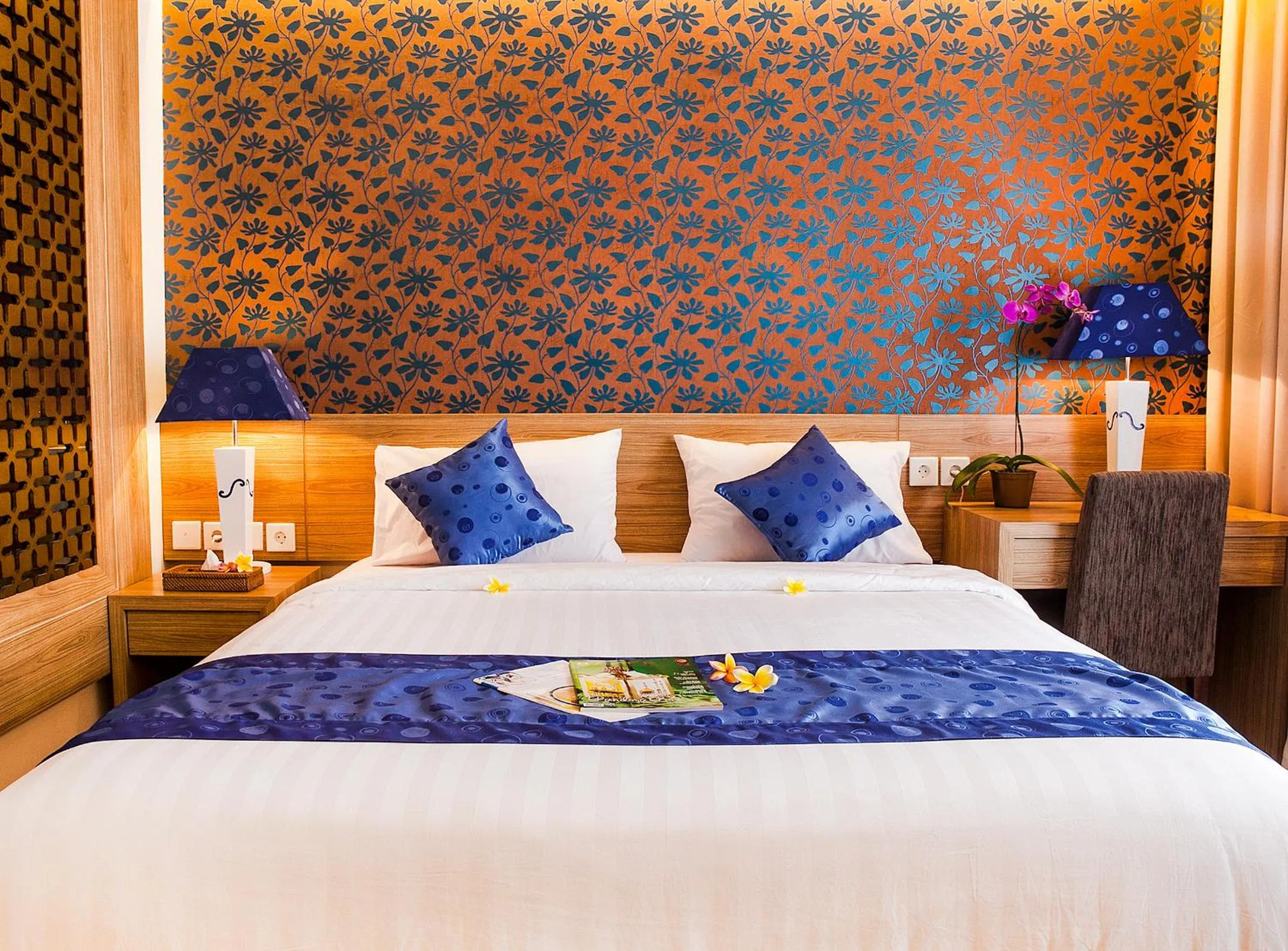 Bed in Natya Hotel Kuta