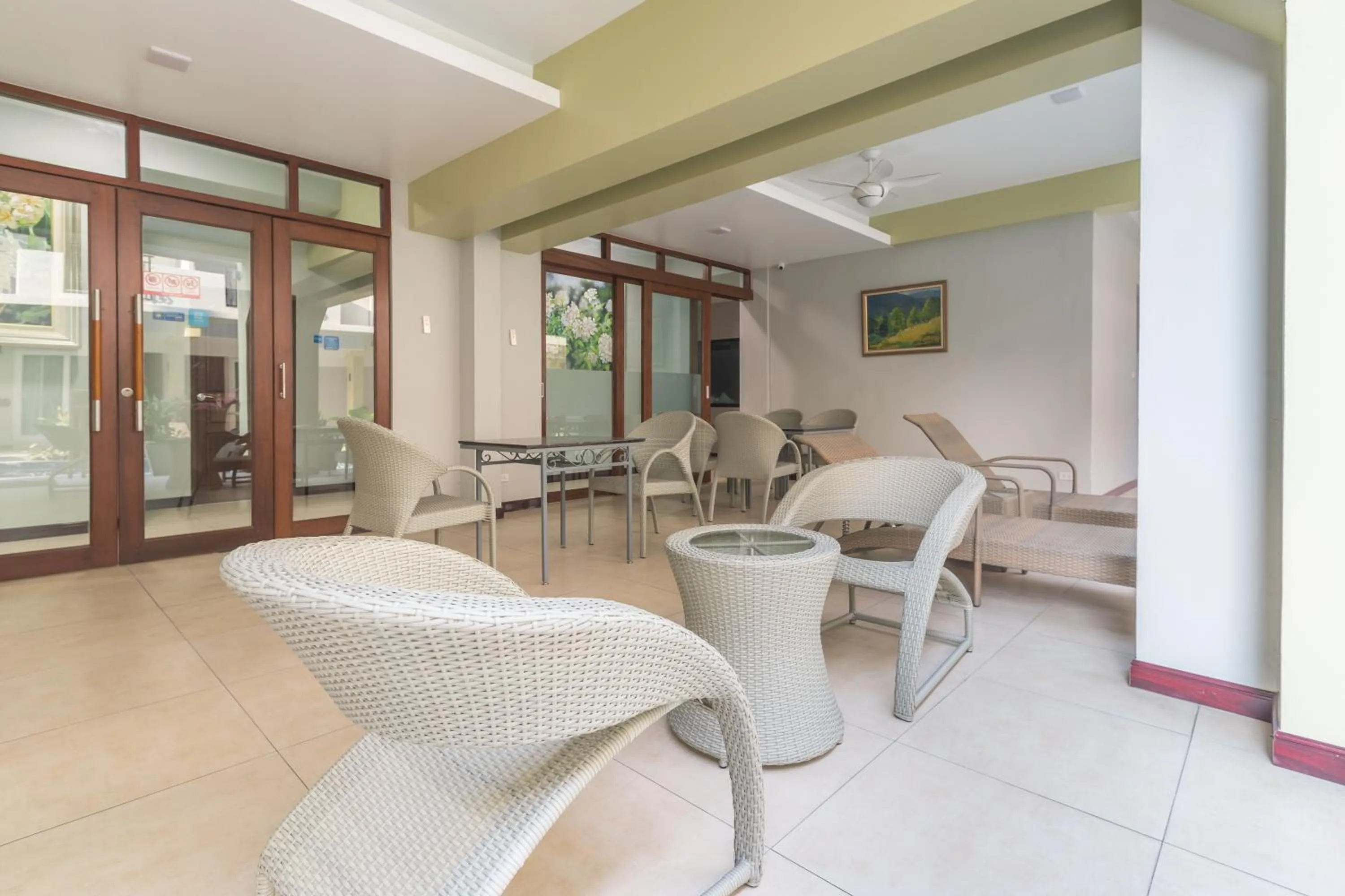 Seating area in Cozytel Chiangmai