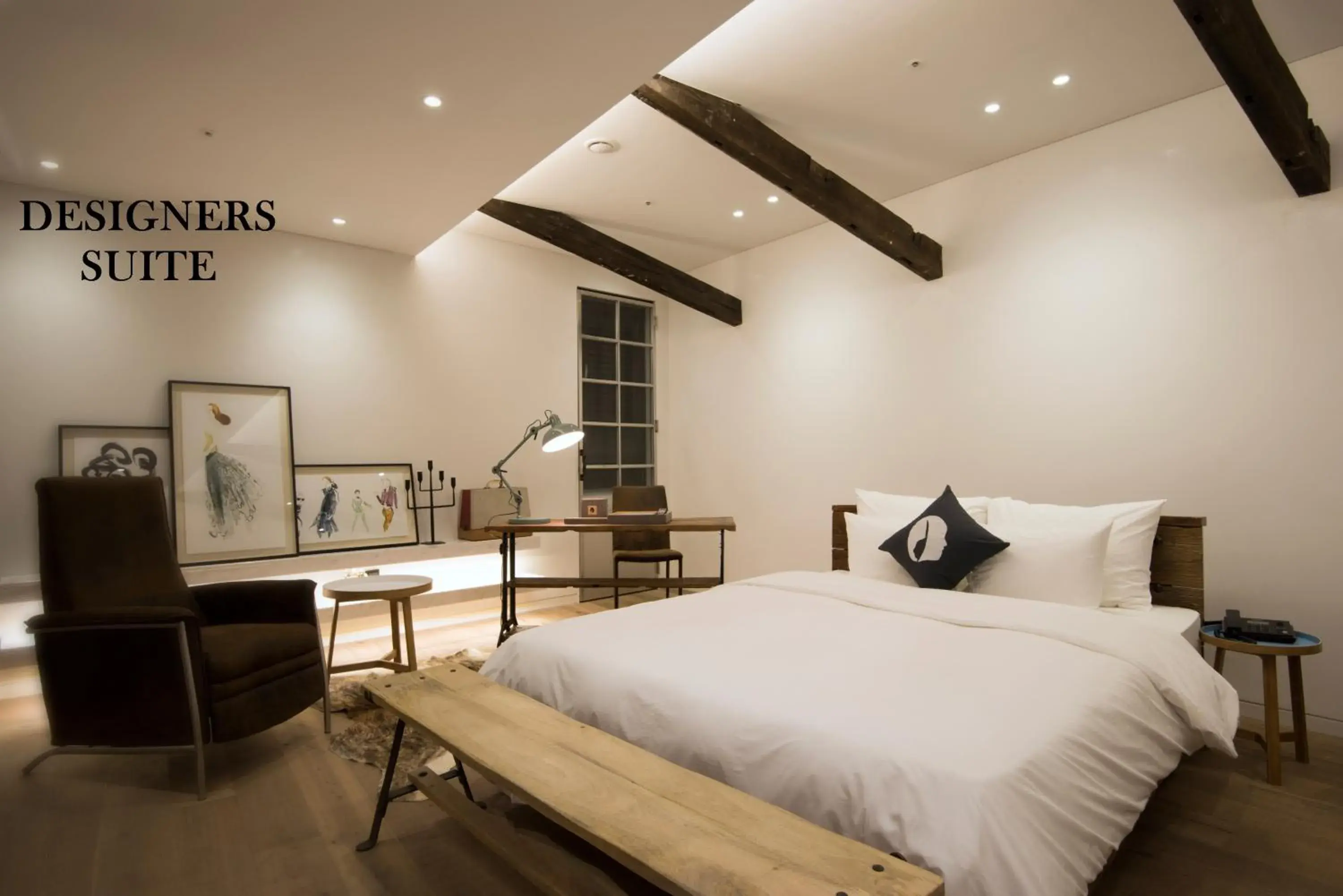 Suite in Hotel The Designers Dongdaemun Suite in Hotel The Designers Dongdaemun