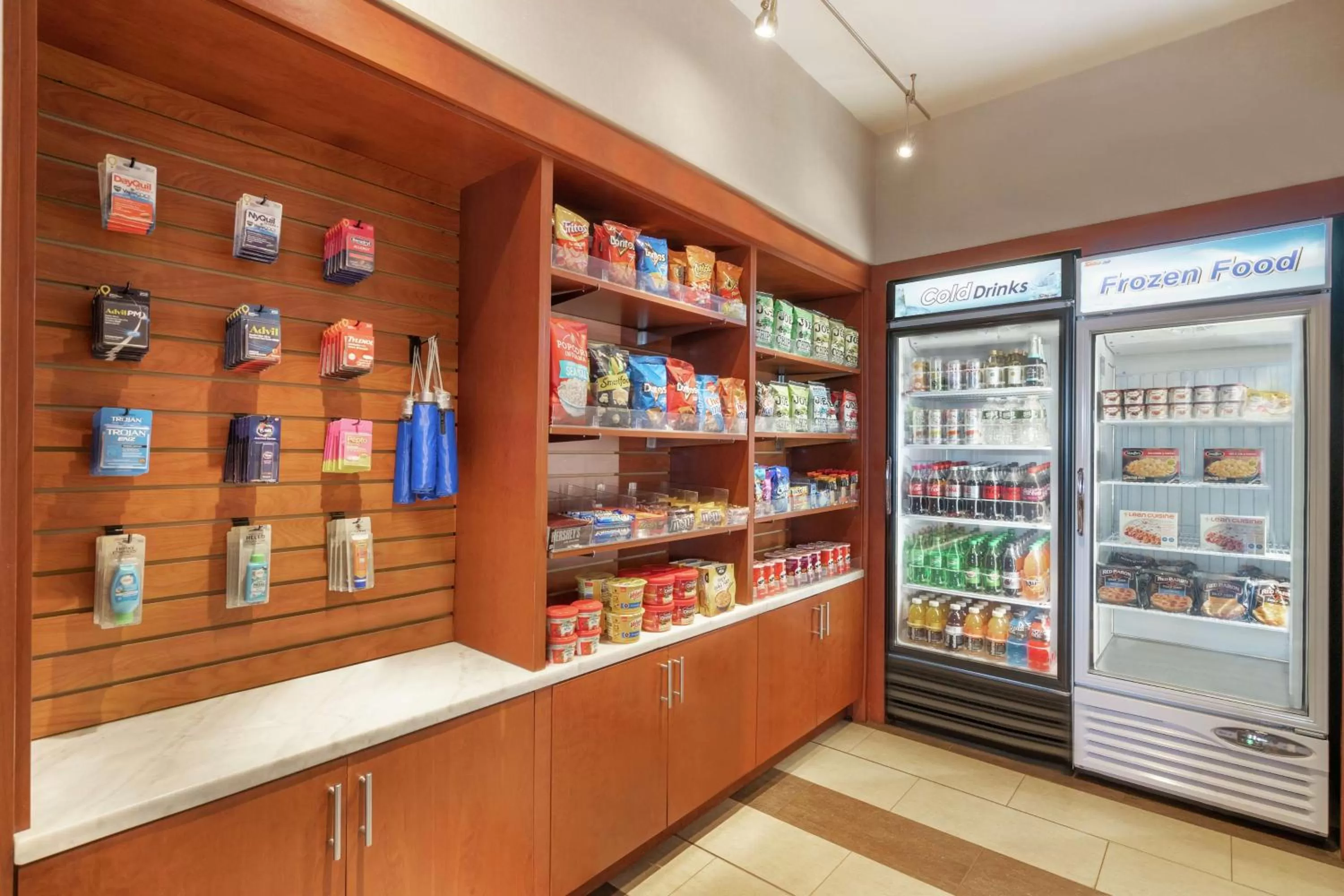 Restaurant/places to eat in Hampton Inn Portland Downtown Waterfront