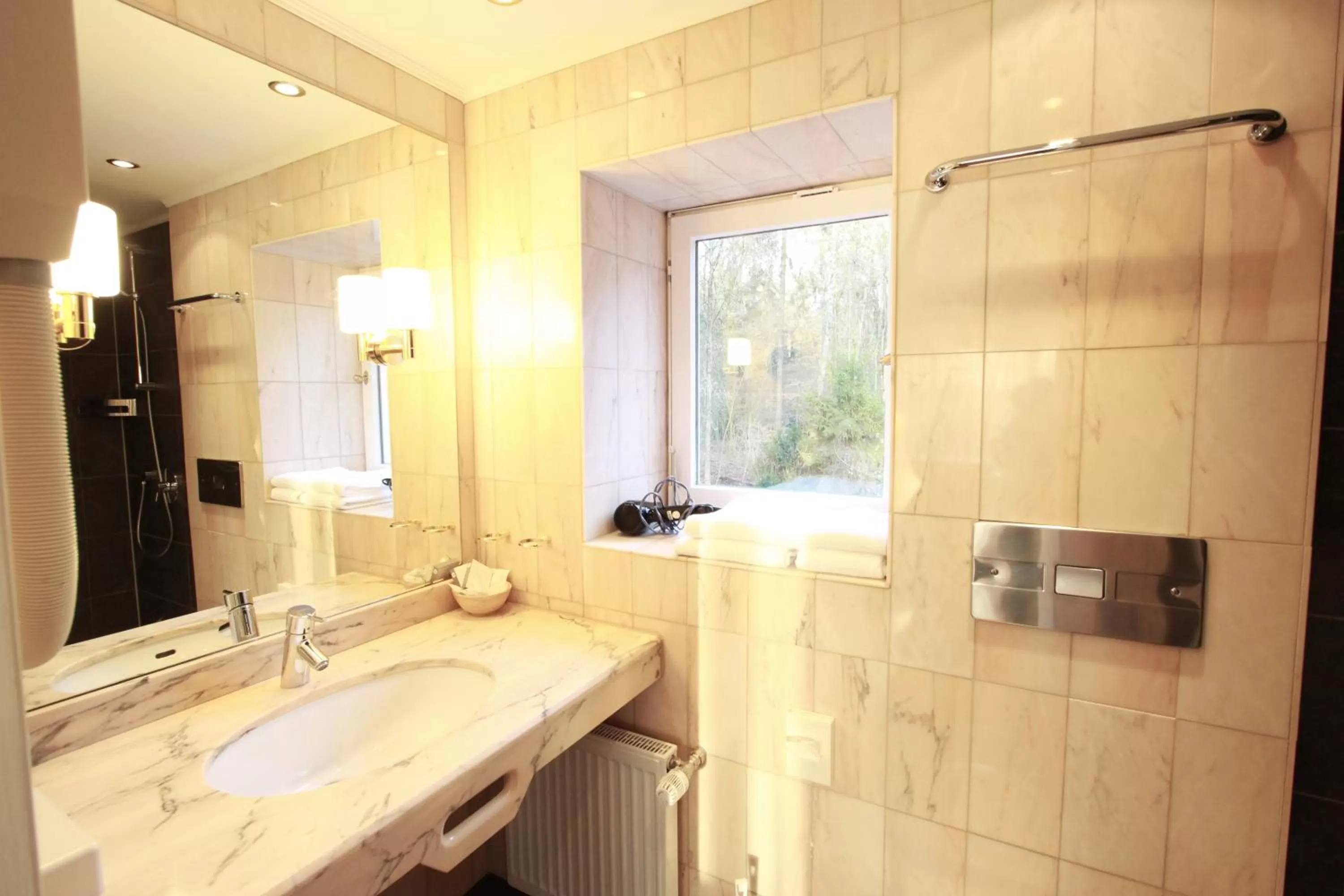 Bathroom in Hardtwald Hotel