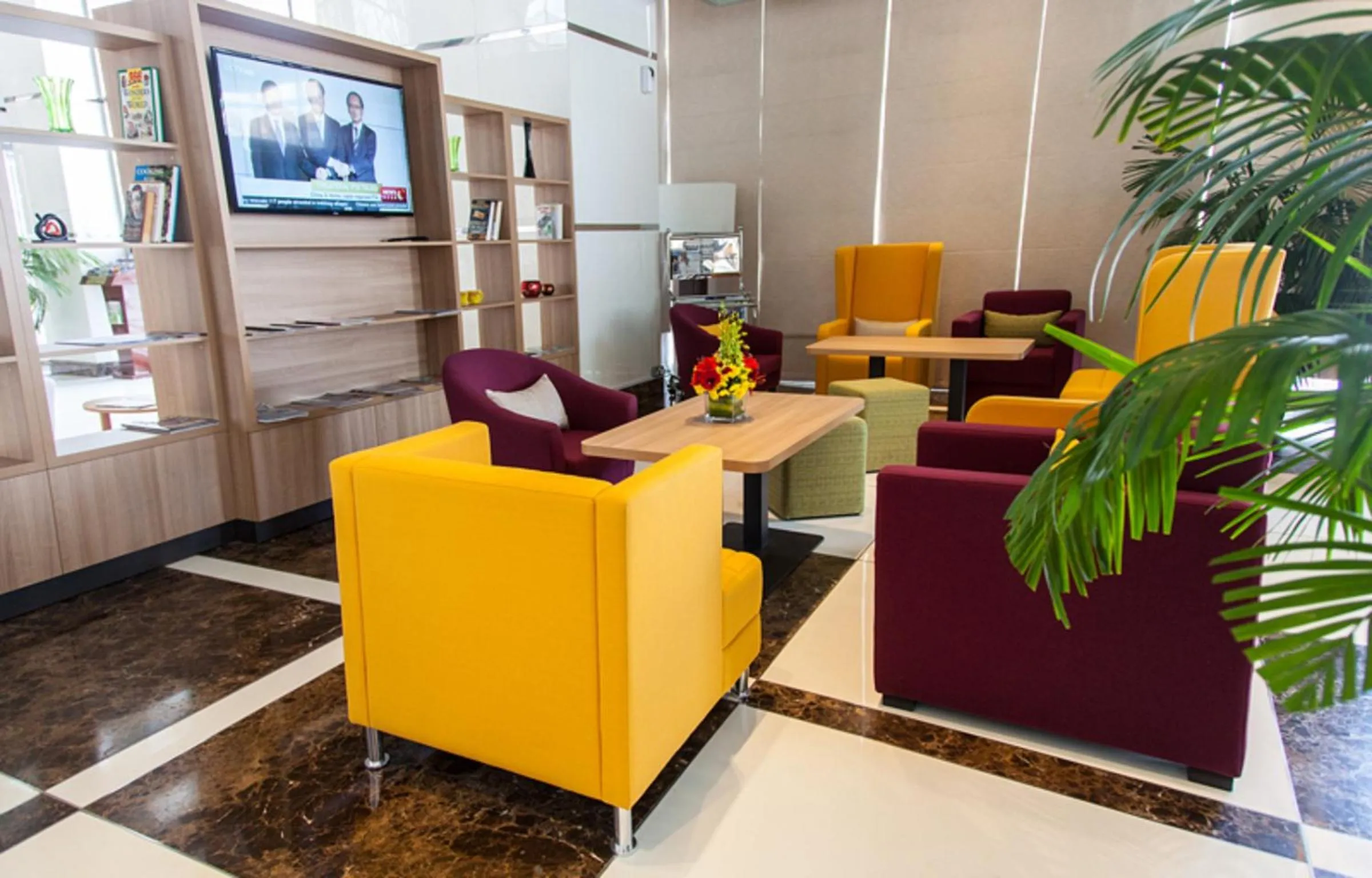 Communal lounge/ TV room in Pearl Executive Hotel Apartments