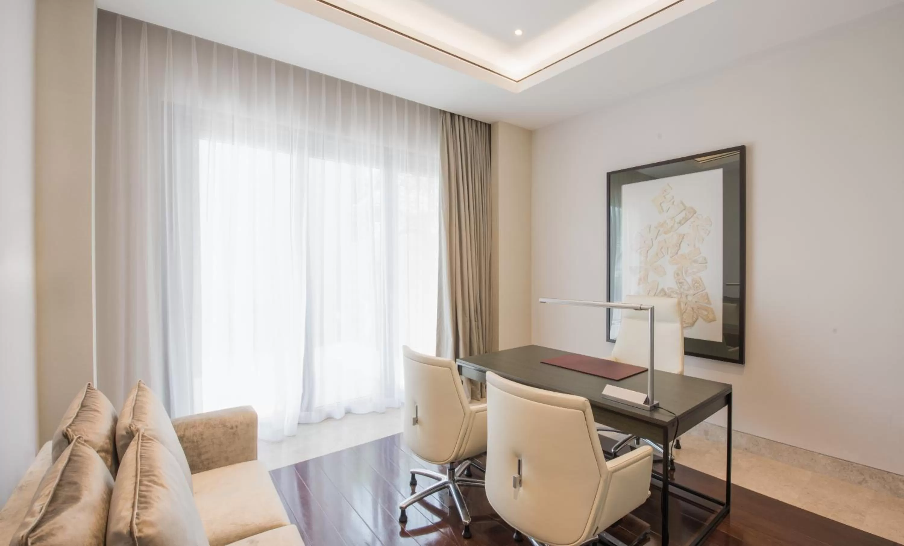 Area and facilities in Kempinski Hotel Muscat