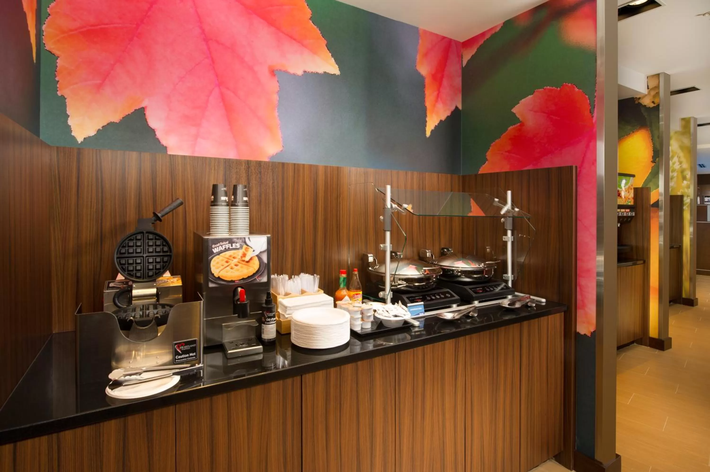 Food and drinks in Fairfield Inn & Suites by Marriott Arundel Mills BWI Airport