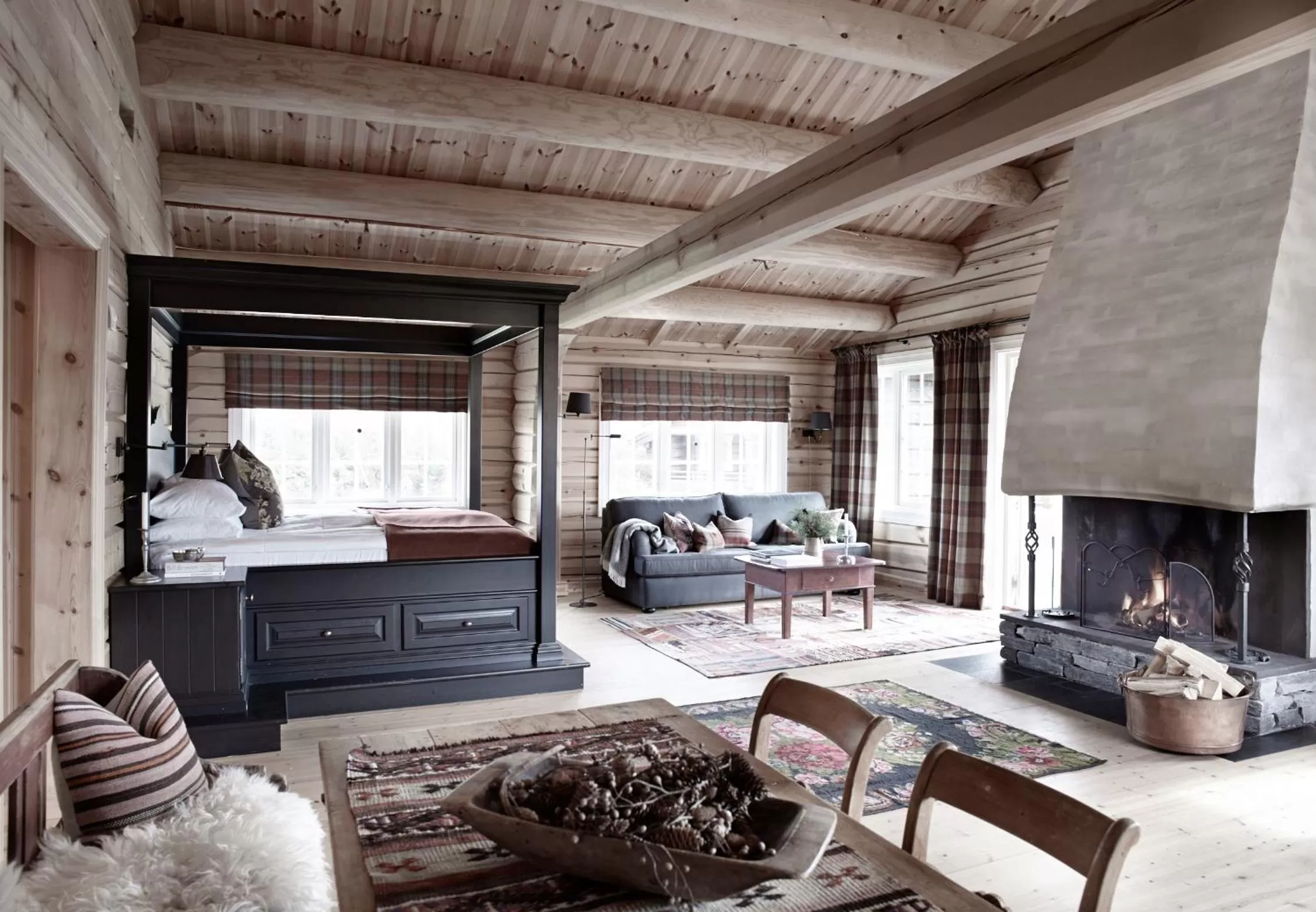 Coffee/tea facilities, Seating Area in Storfjord Hotel