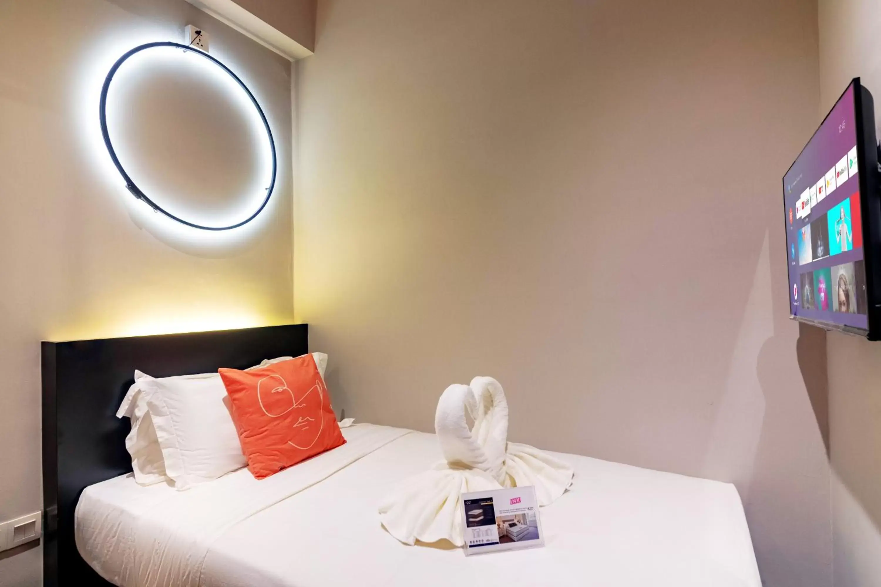 Superior Single Room - single occupancy in Ink Hotel by ALV Superior Single Room - single occupancy in Ink Hotel by ALV