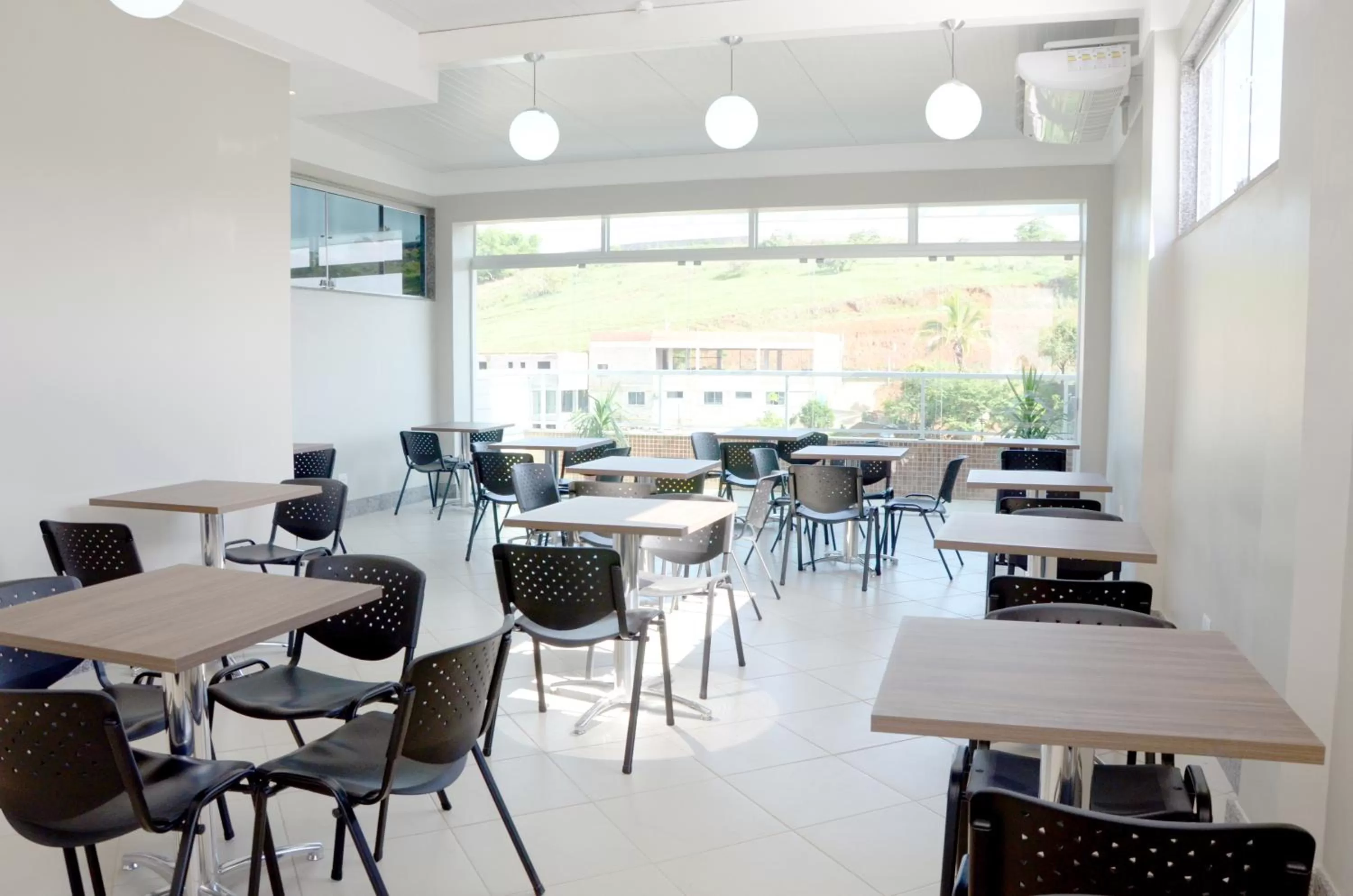 Banquet/Function facilities, Restaurant/Places to Eat in Hotel Golden JK