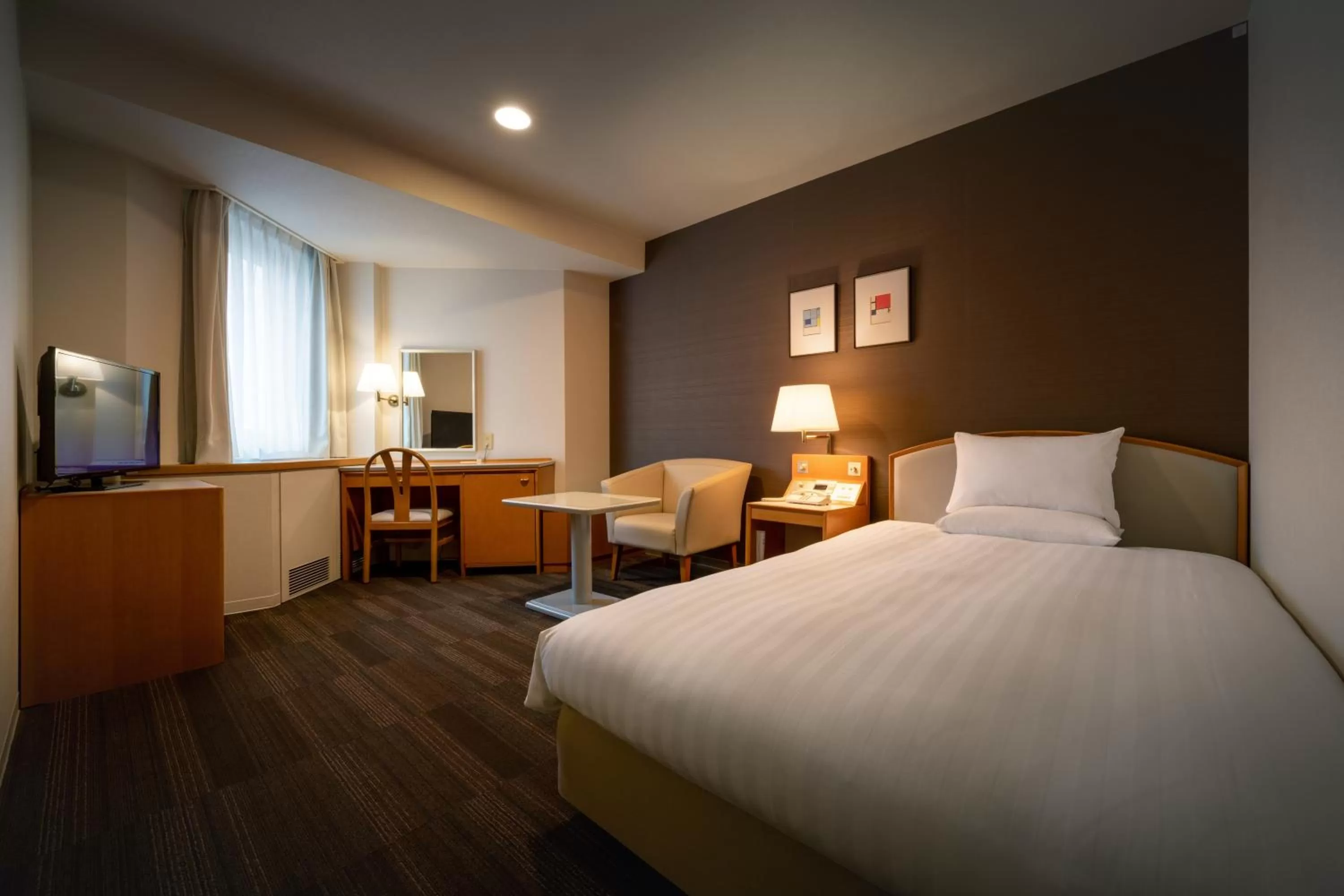 Bed in Air Terminal Hotel