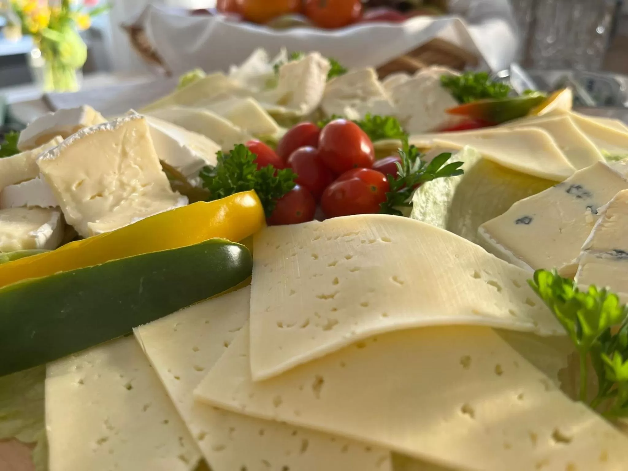 Breakfast, Food in Parkhotel Am Schwanenteich