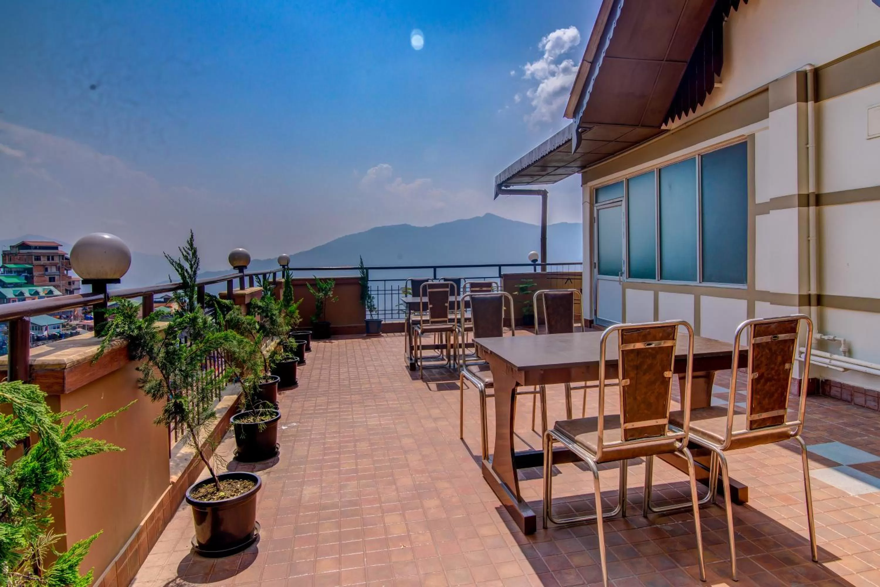 Balcony/Terrace in Muscatel Grand Silkroute - 300 Mts from MG Marg