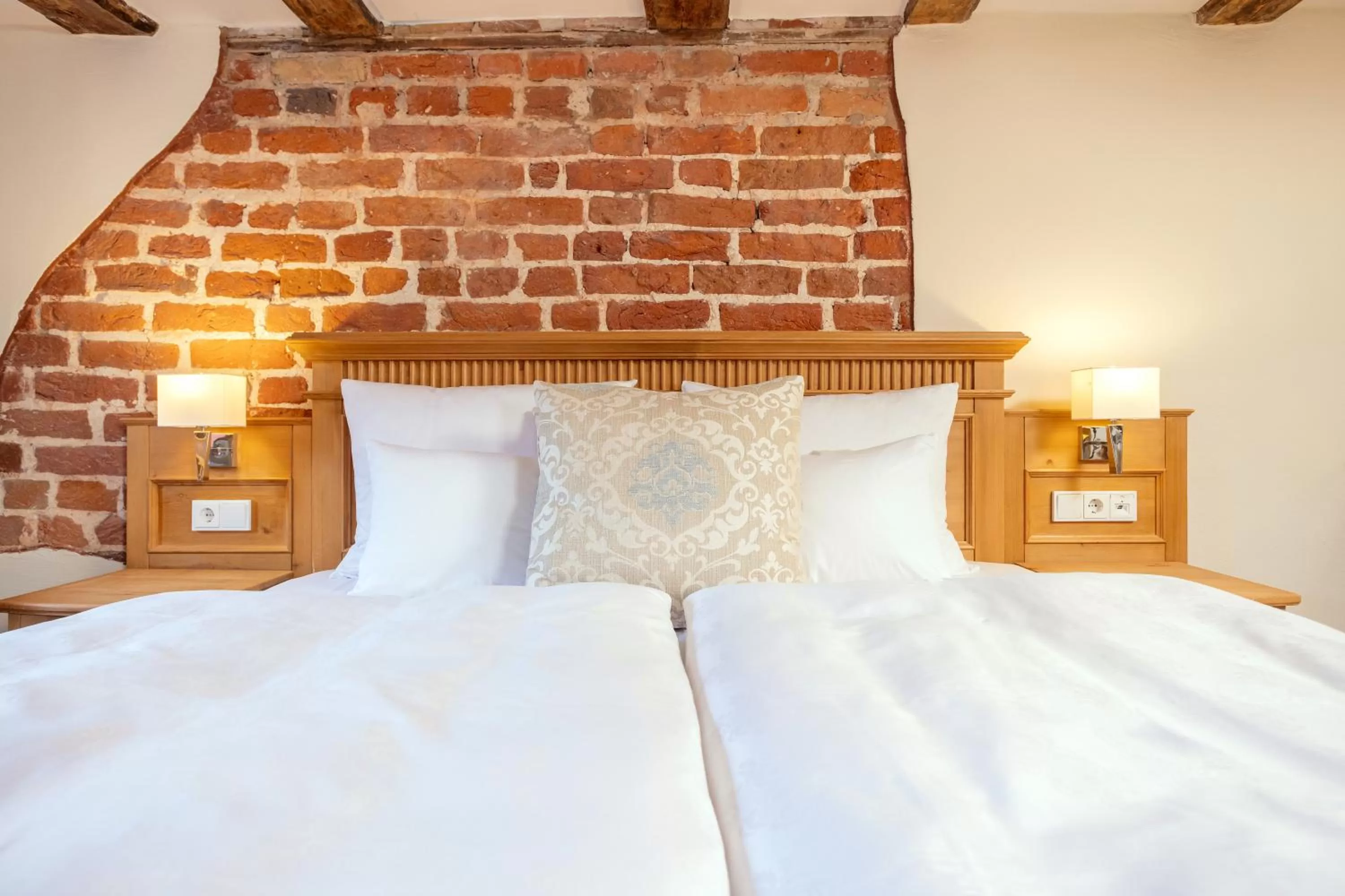 Bed in Romantik Hotel Scheelehof Stralsund