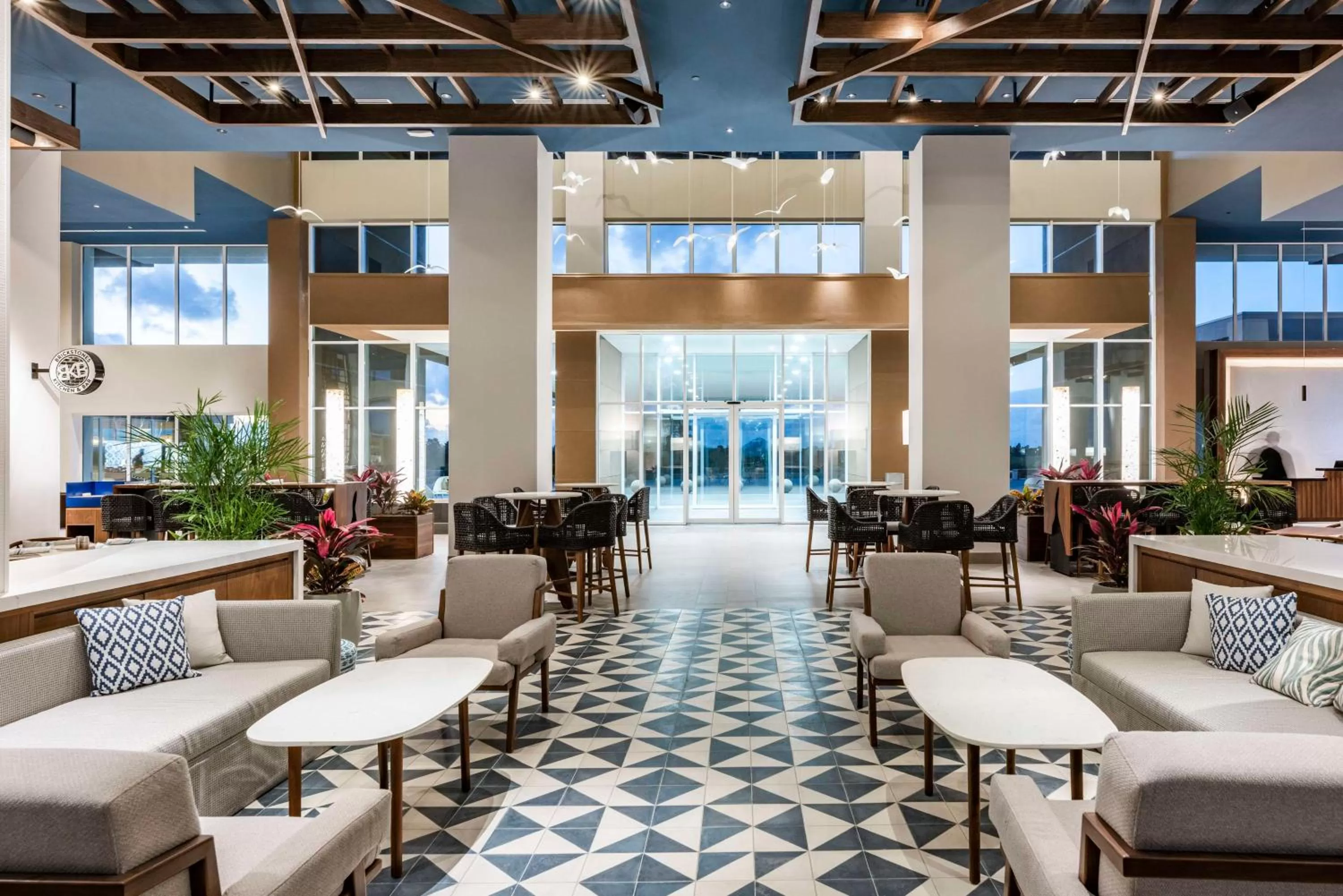 Lobby or reception in Embassy Suites By Hilton Aruba Beach Resort
