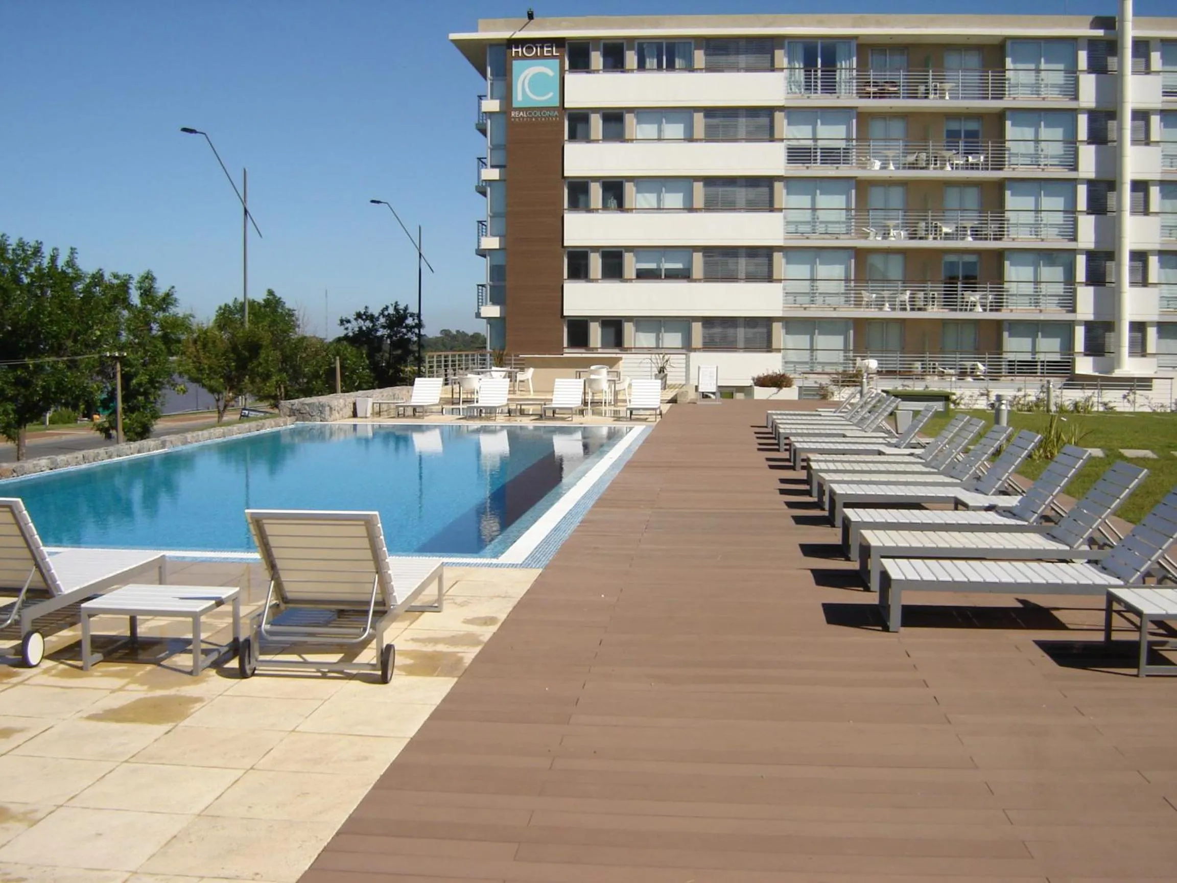 Swimming pool in Real Colonia Hotel & Suites