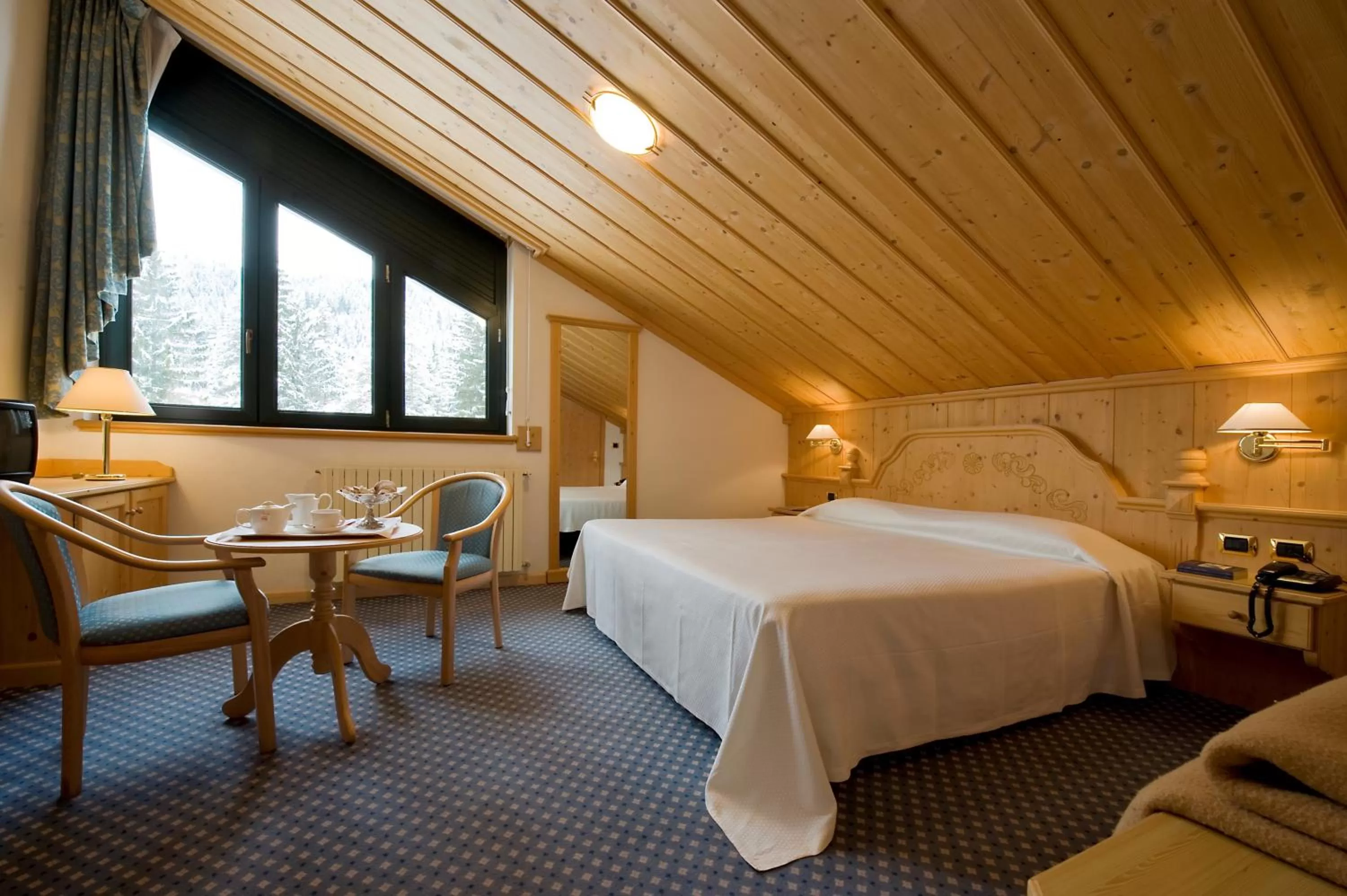 Day, Bed in Chalet Al Lago
