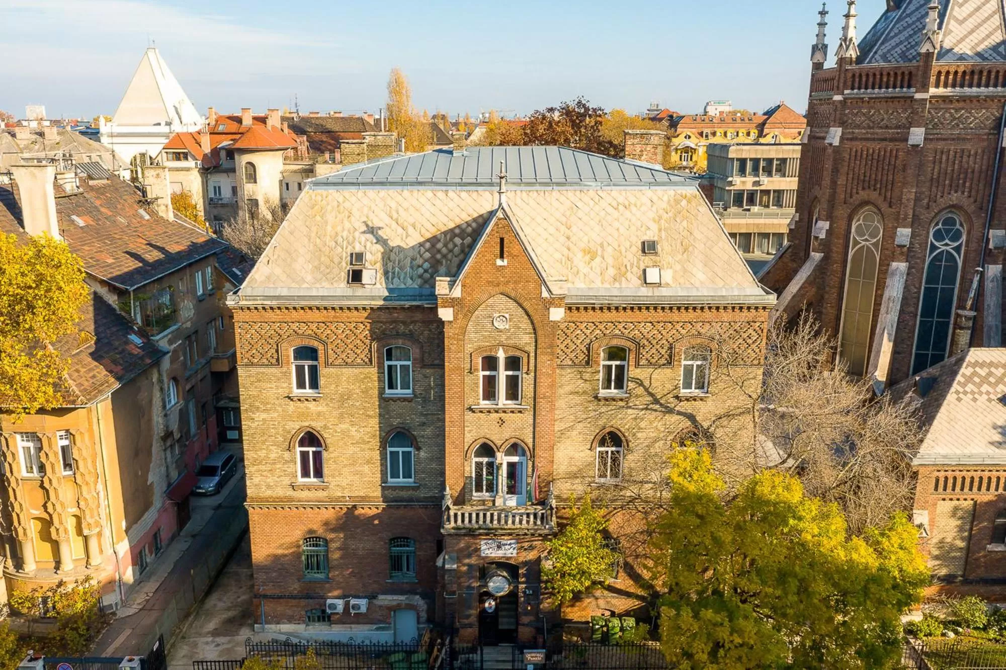 Property building in Dominik Panzió