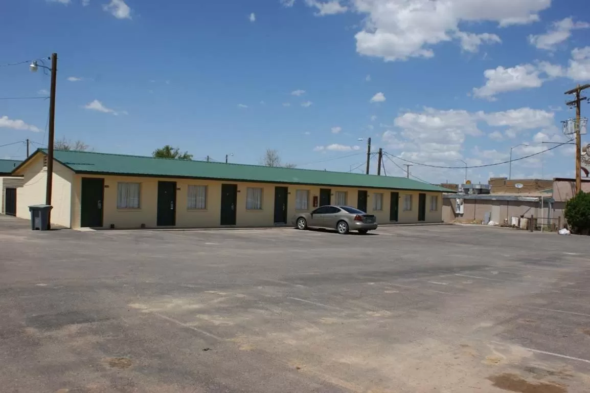 HWY Express Inn and Suites