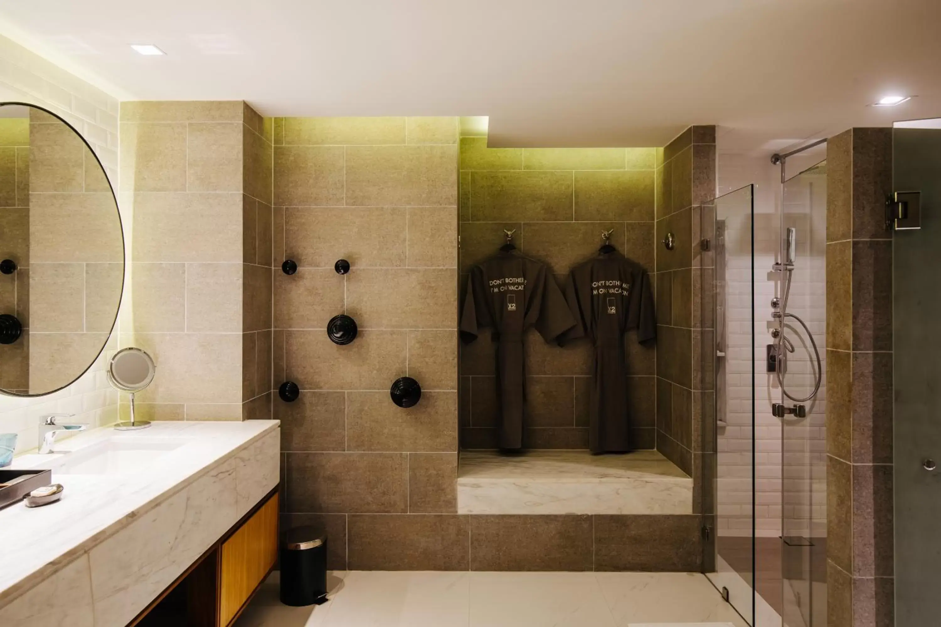 Garden View Suite in Cross Chiang Mai Riverside Garden View Suite in Cross Chiang Mai Riverside