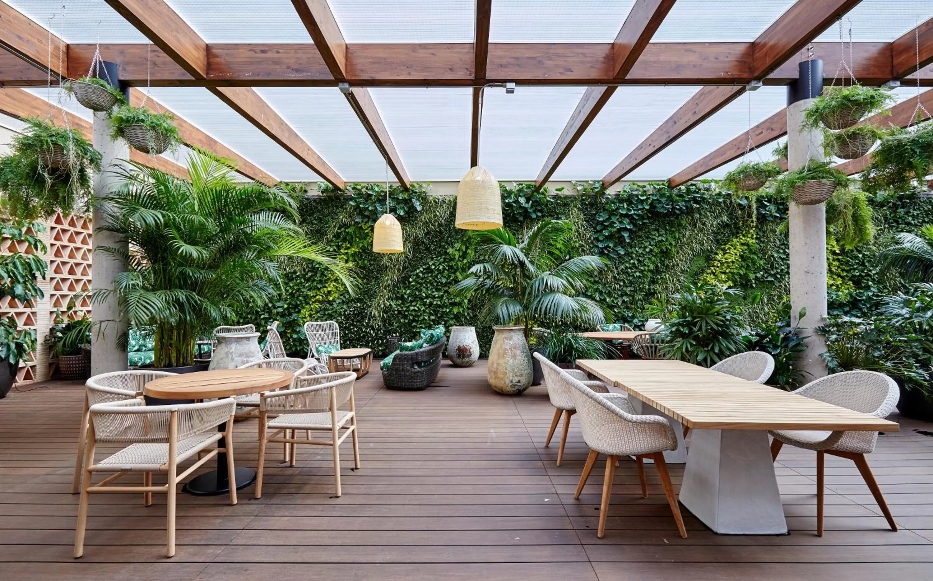 Patio in Radisson Blu 1882 Hotel, Barcelona Sagrada Familia