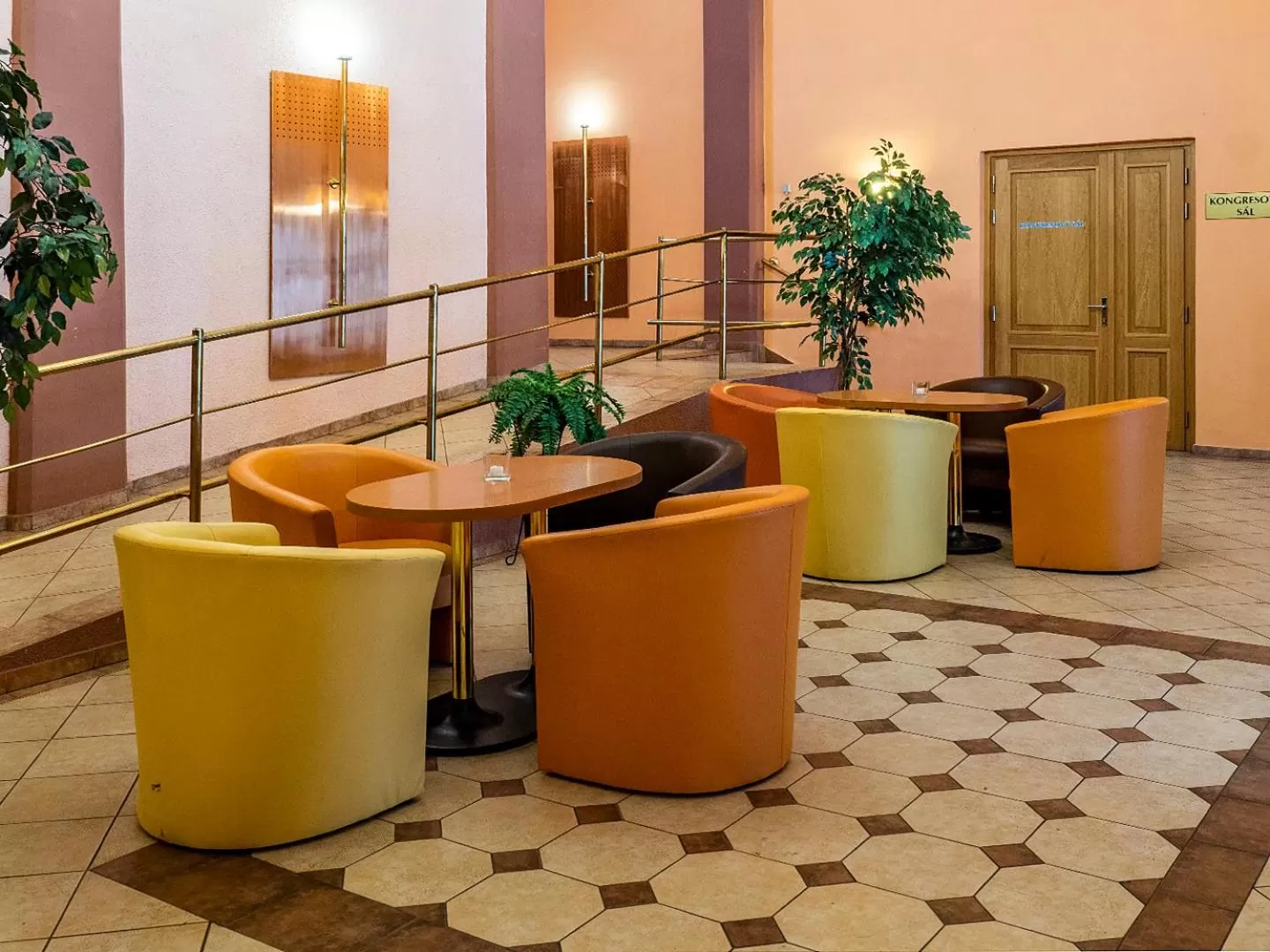 Lobby or reception, Lounge/Bar in Hotel Olympia Česká Lípa