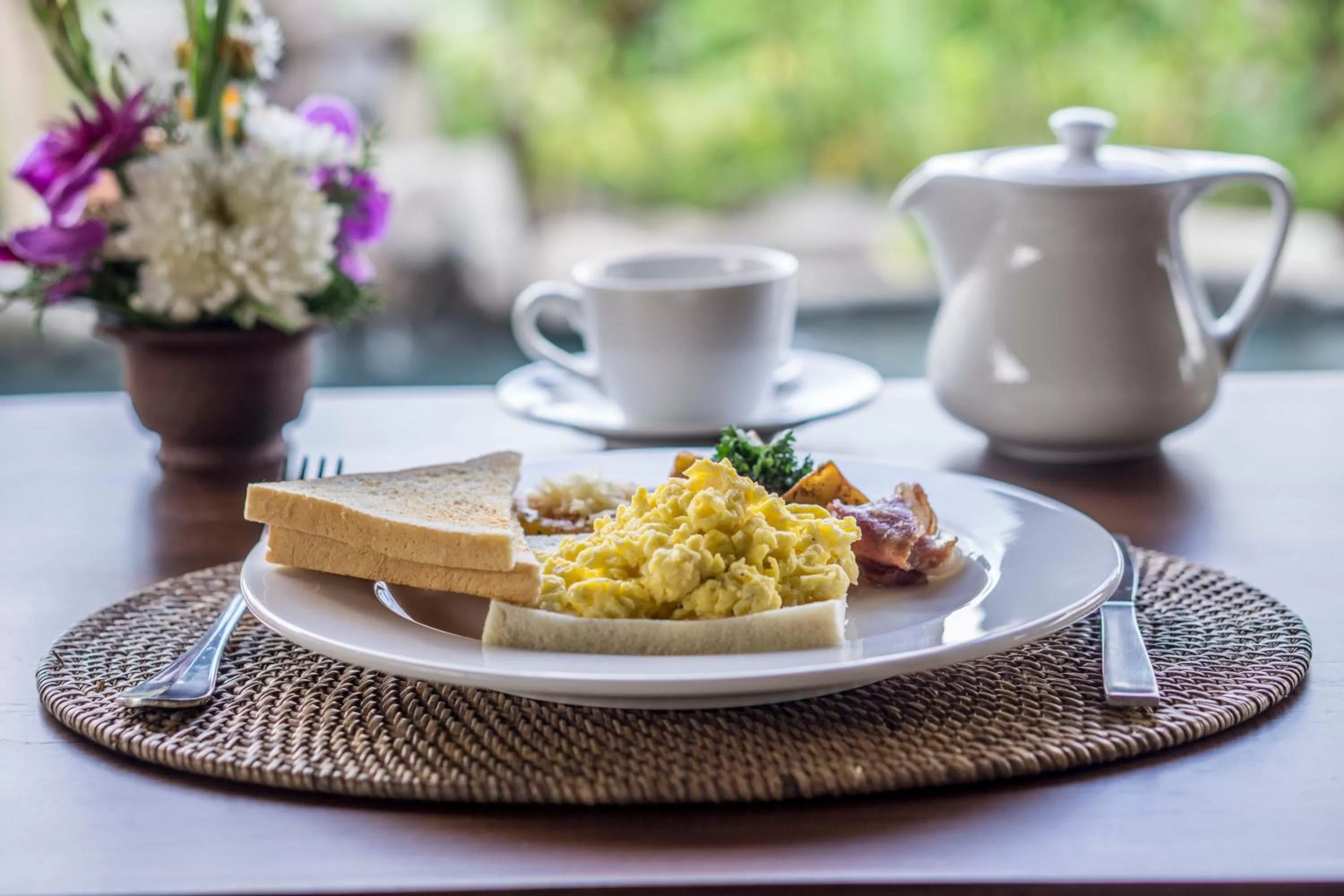 Breakfast in Gerindem Cottages