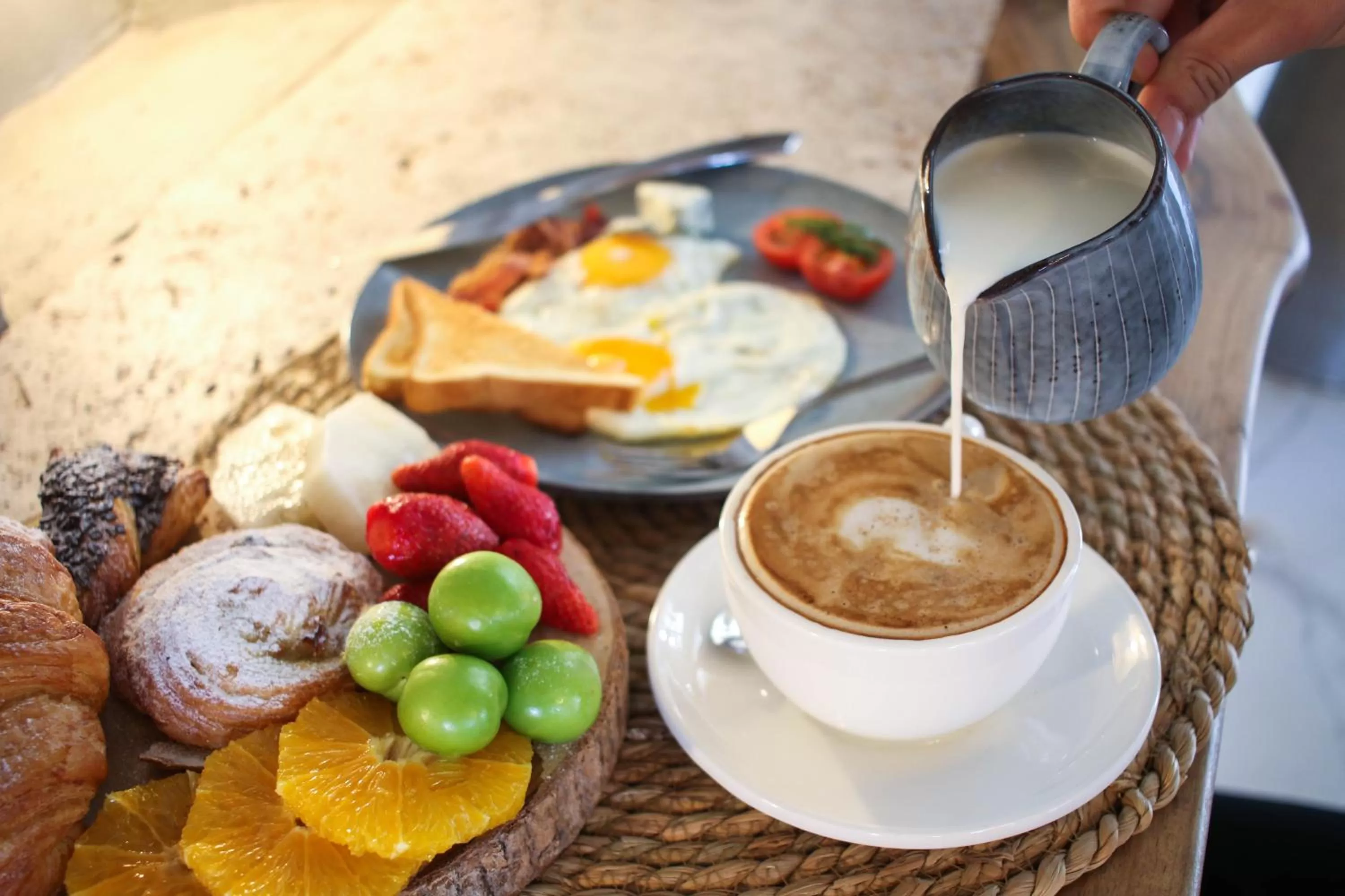 Food and drinks in Brim Hotel