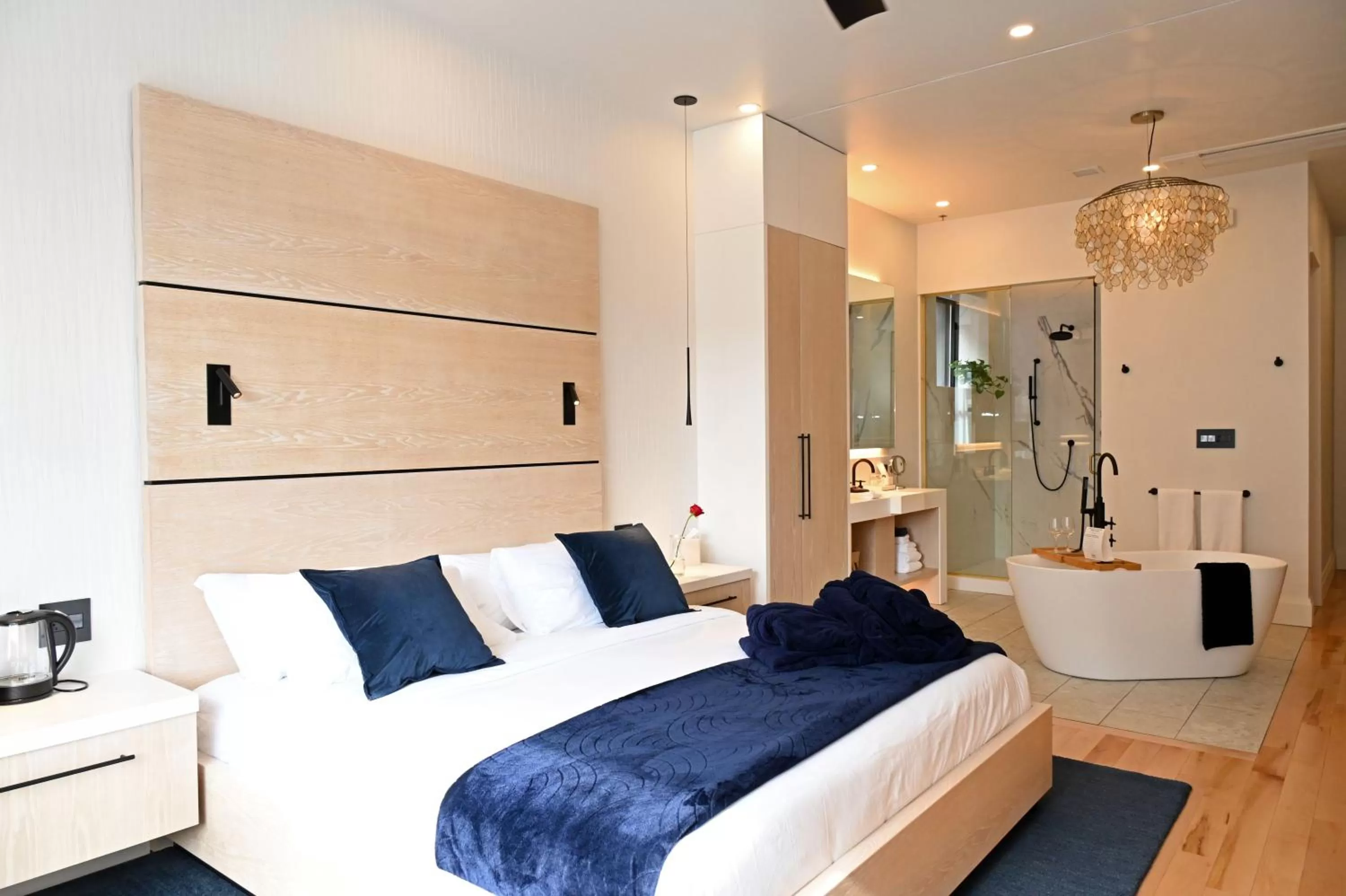 Bed in Cribs on Main