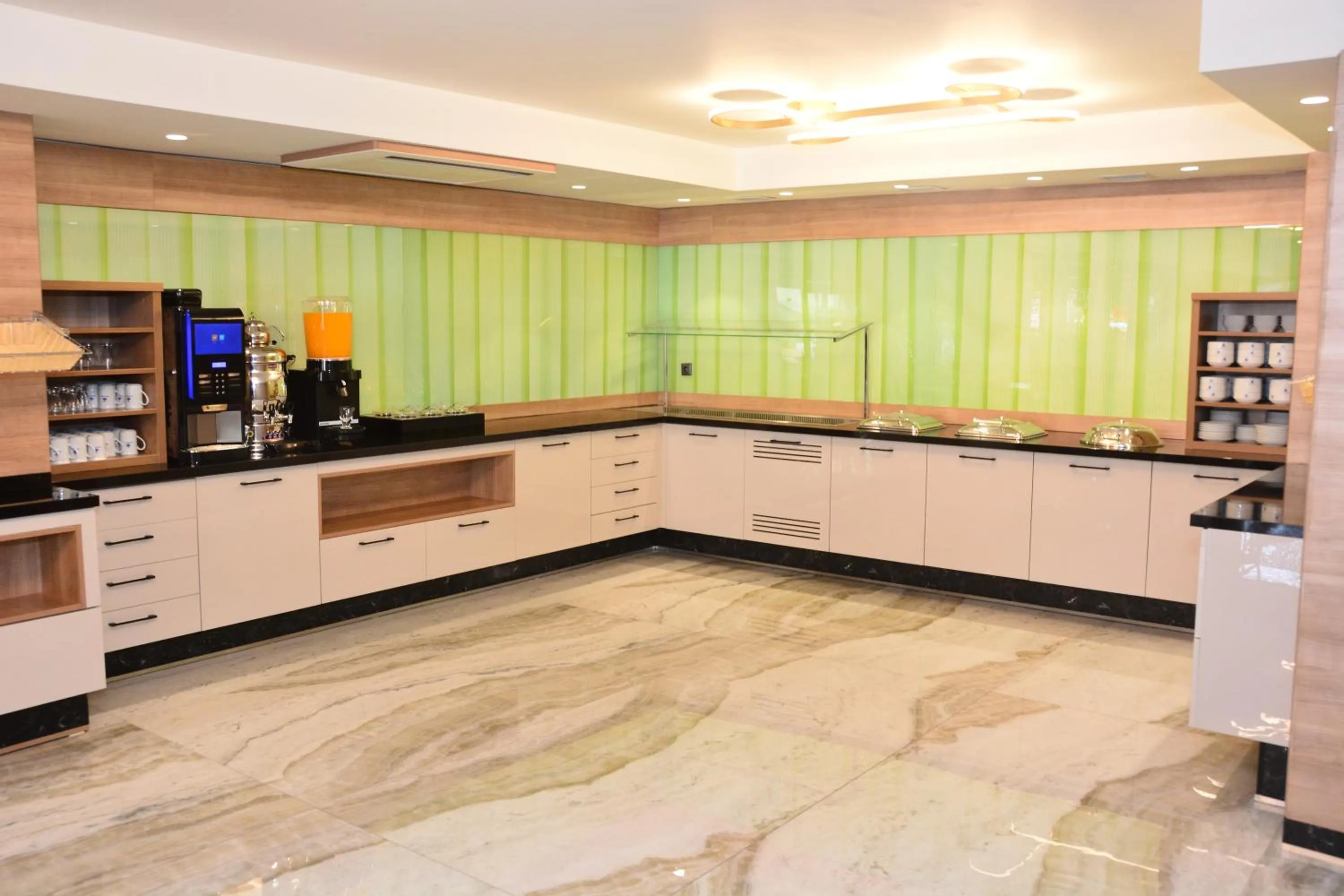 Breakfast in RADAR HOTEL