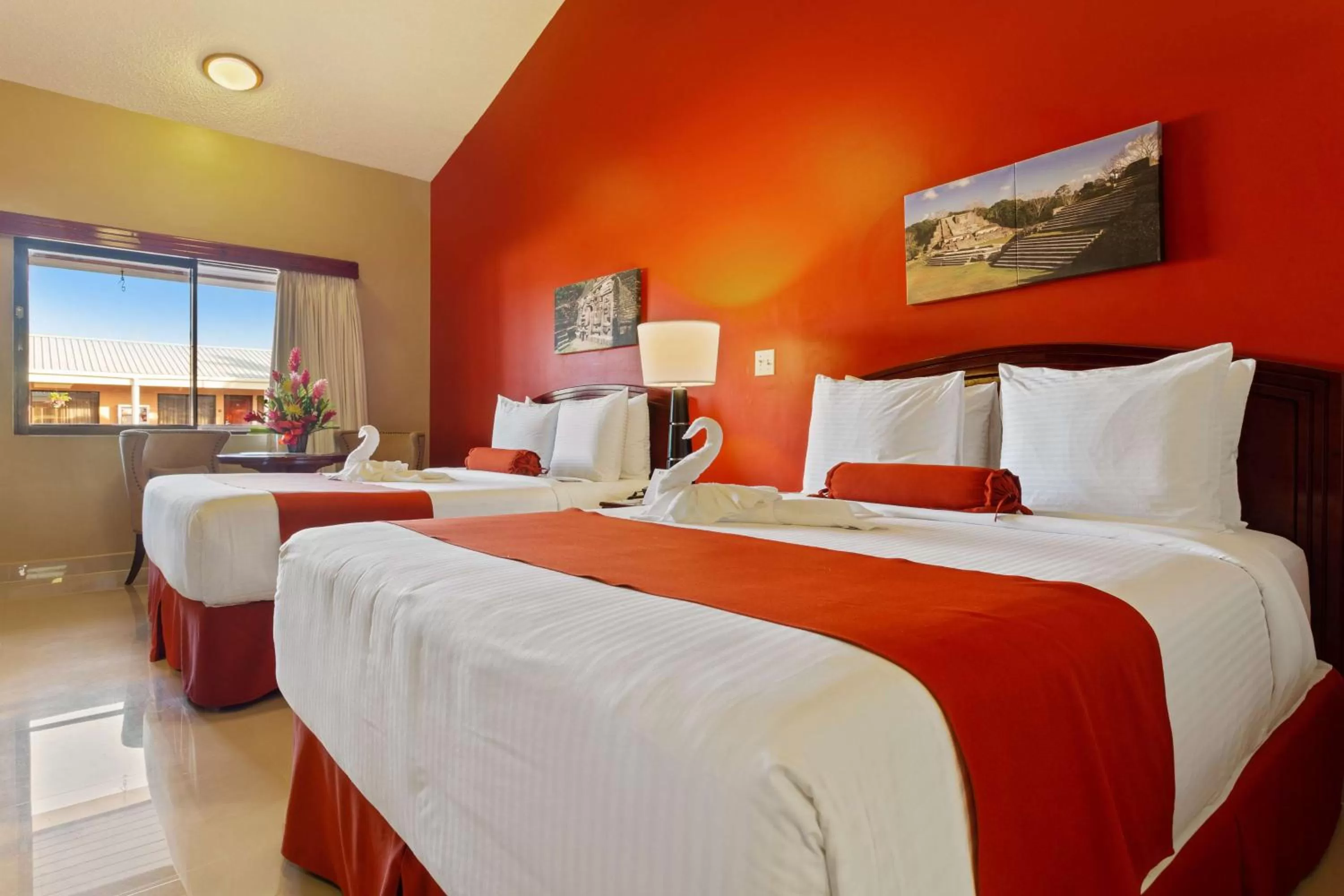 Photo of the whole room, Bed in Best Western Plus Belize Biltmore Plaza