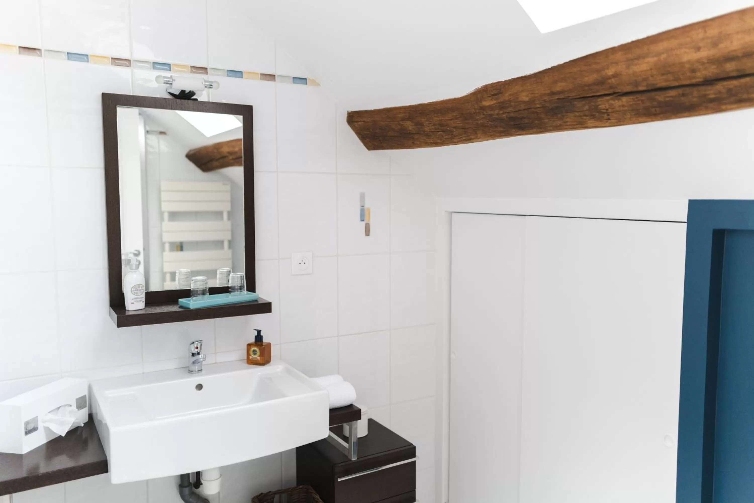 Bathroom in Domaine de Jouarre